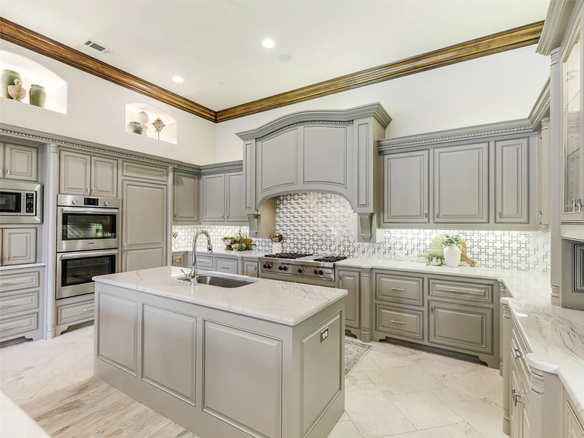 Single Family Residence For Sale in Collin County , 5378 Buena Vista Drive, Frisco, Texas 75034, 5 Bedroom, 6 Bathroom, 3 Garage spaces, 7,371 Sqft, built in 2005, mls#21409087, Real Estate Agent in Frisco, Homes For Sale in Collin county, Homes For Sale in Frisco, Realtor in Frisco Texas, Real Estate Brokerage Independent Realty Texas, Luminita Cordes Realtor