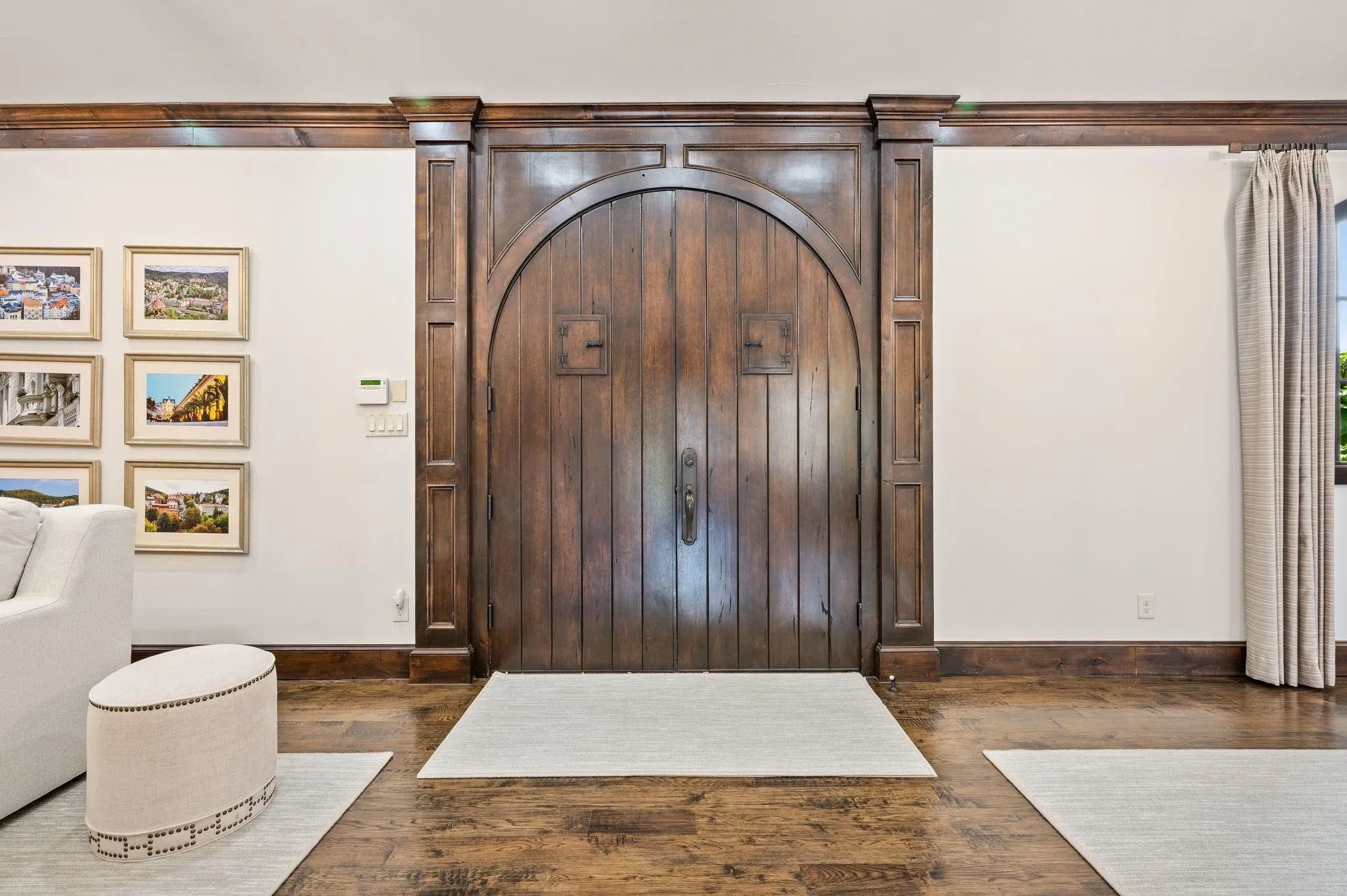 Single Family Residence For Sale in Tarrant County , 2217 King Fisher Drive, Westlake, Texas 76262, 3 Bedroom, 5 Bathroom, 4 Garage spaces, 4,423 Sqft, built in 2013, mls#21411696, Real Estate Agent in Westlake, Homes For Sale in Tarrant county, Homes For Sale in Westlake, Realtor in Westlake Texas, Real Estate Brokerage Independent Realty Texas, Luminita Cordes Realtor