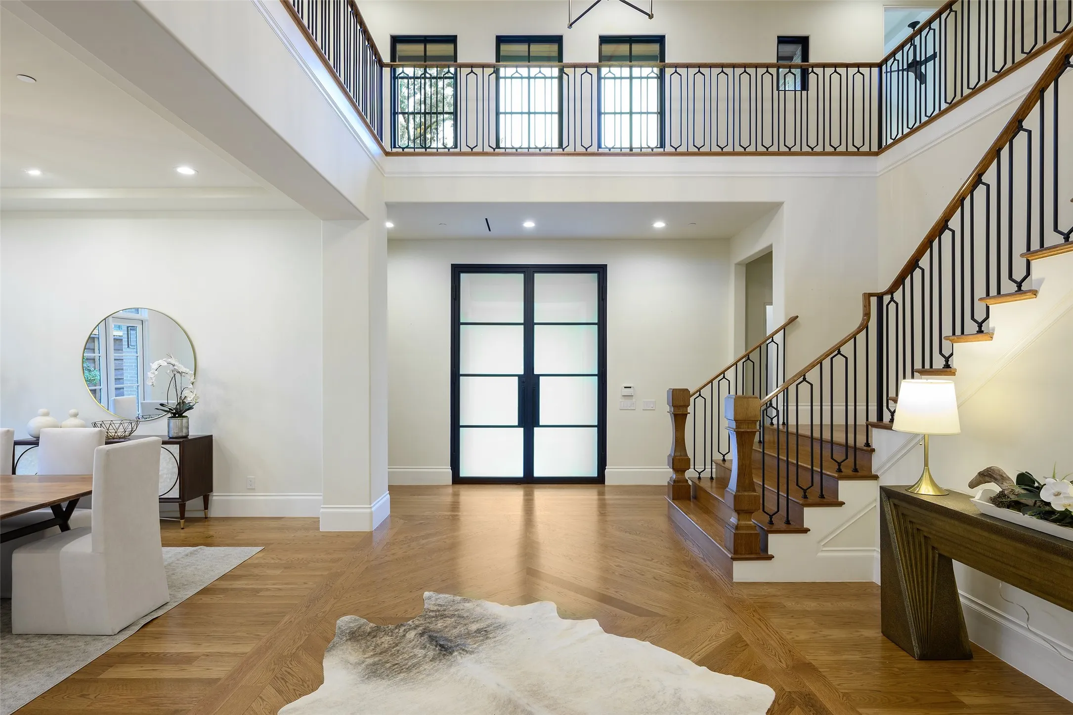 Single Family Residence For Sale in Dallas County , 6115 Northwood Road, Dallas, Texas 75225, 5 Bedroom, 8 Bathroom, 3 Garage spaces, 7,071 Sqft, built in 2018, mls#21400343, Real Estate Agent in Dallas, Homes For Sale in Dallas county, Homes For Sale in Dallas, Realtor in Dallas Texas, Real Estate Brokerage Independent Realty Texas, Luminita Cordes Realtor