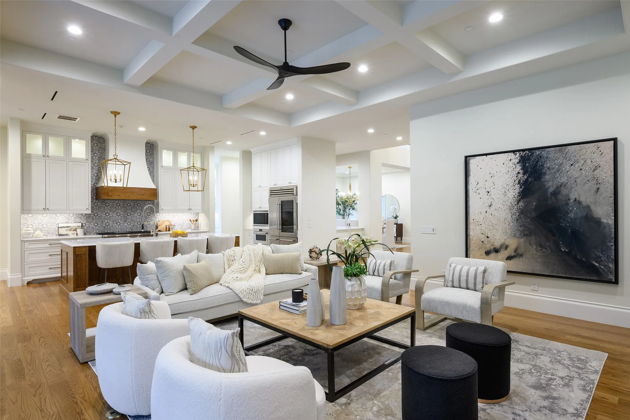 Single Family Residence For Sale in Dallas County , 6115 Northwood Road, Dallas, Texas 75225, 5 Bedroom, 8 Bathroom, 3 Garage spaces, 7,071 Sqft, built in 2018, mls#21400343, Real Estate Agent in Dallas, Homes For Sale in Dallas county, Homes For Sale in Dallas, Realtor in Dallas Texas, Real Estate Brokerage Independent Realty Texas, Luminita Cordes Realtor
