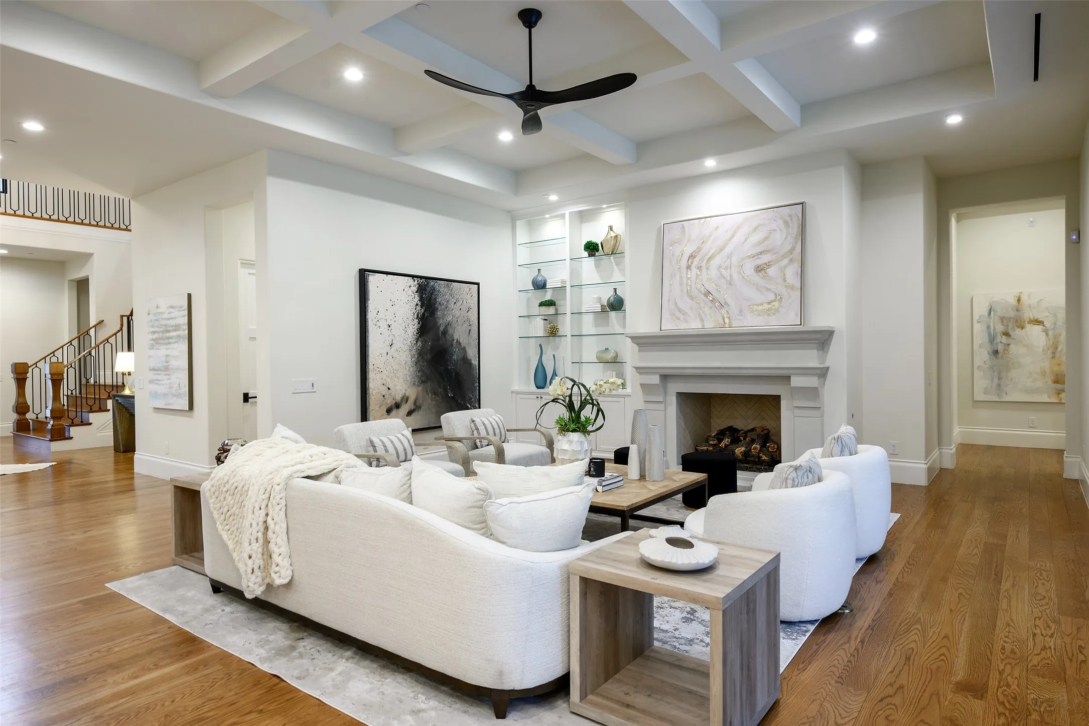 Single Family Residence For Sale in Dallas County , 6115 Northwood Road, Dallas, Texas 75225, 5 Bedroom, 8 Bathroom, 3 Garage spaces, 7,071 Sqft, built in 2018, mls#21400343, Real Estate Agent in Dallas, Homes For Sale in Dallas county, Homes For Sale in Dallas, Realtor in Dallas Texas, Real Estate Brokerage Independent Realty Texas, Luminita Cordes Realtor