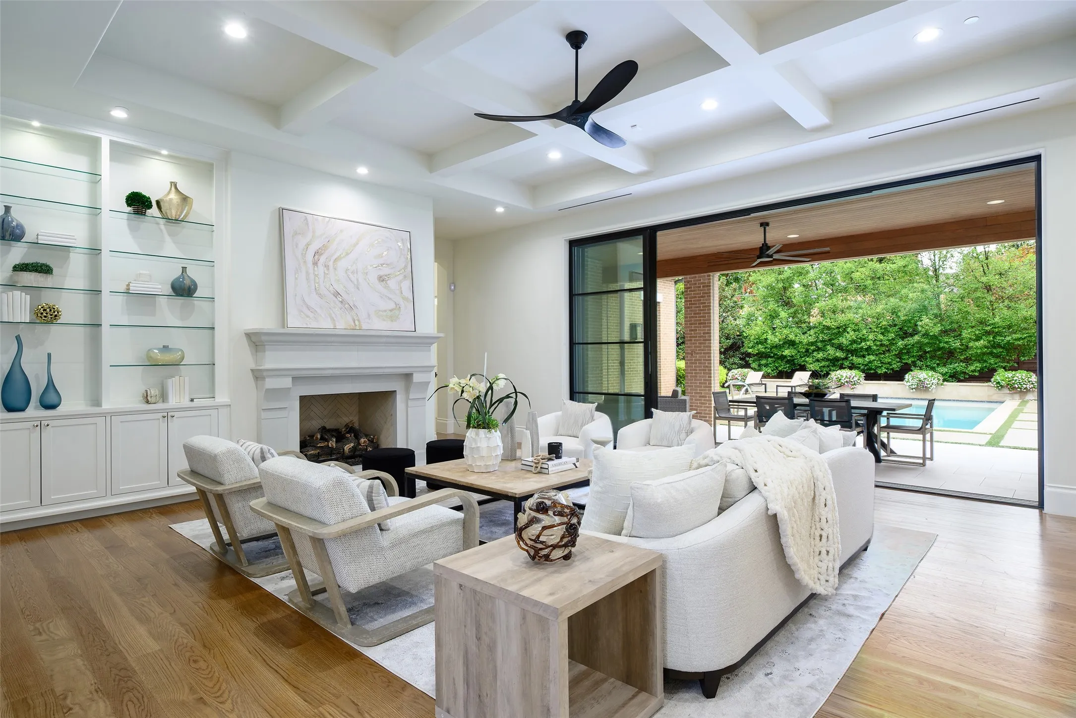 Single Family Residence For Sale in Dallas County , 6115 Northwood Road, Dallas, Texas 75225, 5 Bedroom, 8 Bathroom, 3 Garage spaces, 7,071 Sqft, built in 2018, mls#21400343, Real Estate Agent in Dallas, Homes For Sale in Dallas county, Homes For Sale in Dallas, Realtor in Dallas Texas, Real Estate Brokerage Independent Realty Texas, Luminita Cordes Realtor