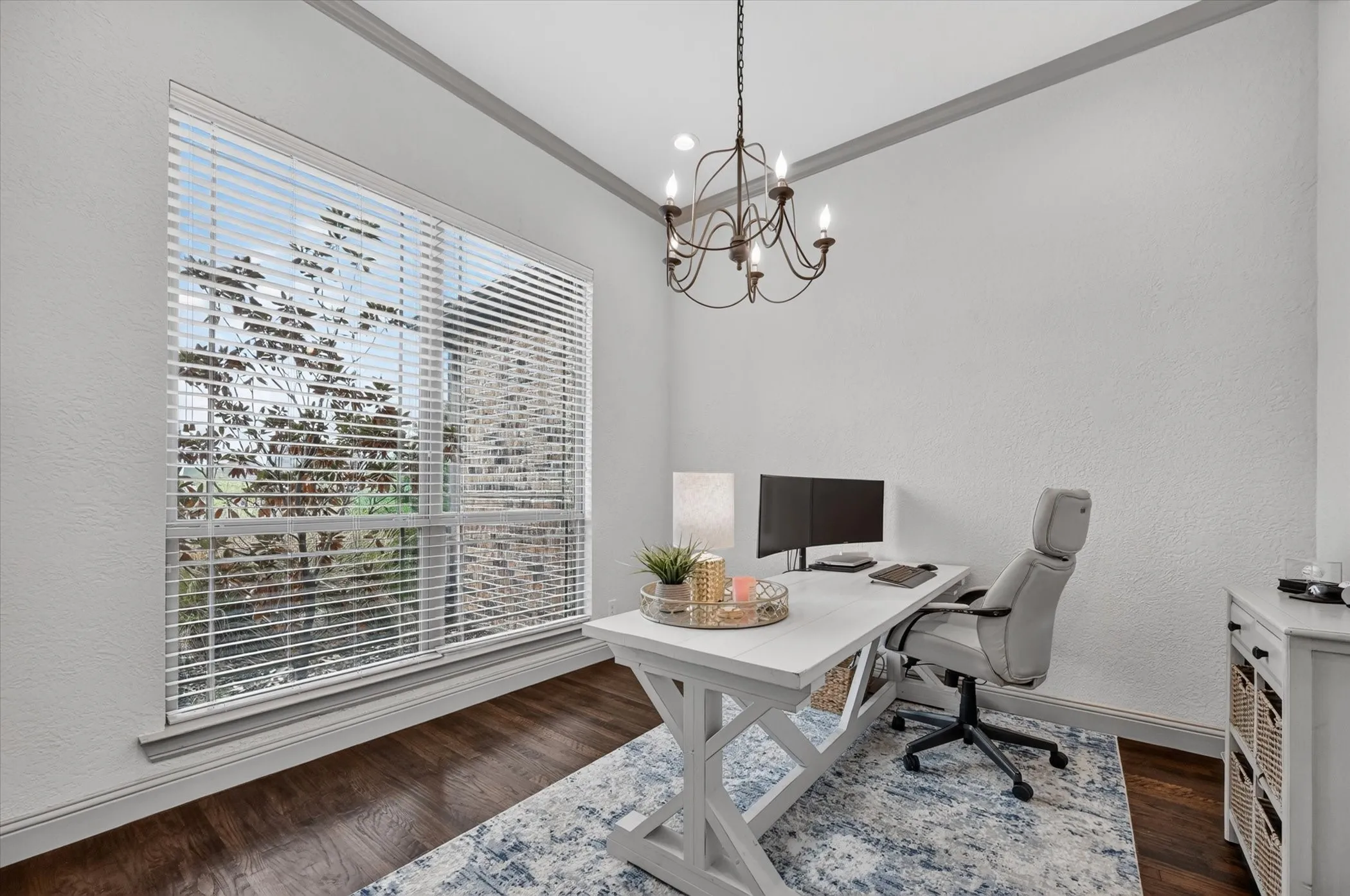 Single Family Residence For Sale in Rockwall County , 3075 Bridgecreek Drive, Rockwall, Texas 75032, 4 Bedroom, 3 Bathroom, 2 Garage spaces, 2,714 Sqft, built in 2017, mls#21409602, Real Estate Agent in Rockwall, Homes For Sale in Rockwall county, Homes For Sale in Rockwall, Realtor in Rockwall Texas, Real Estate Brokerage Independent Realty Texas, Luminita Cordes Realtor