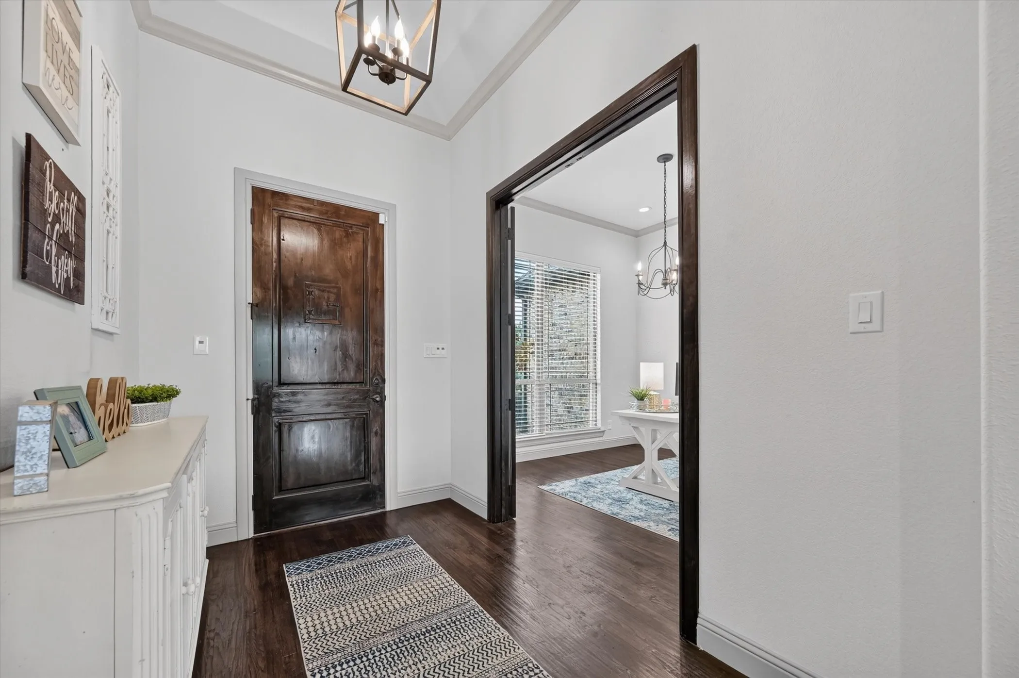 Single Family Residence For Sale in Rockwall County , 3075 Bridgecreek Drive, Rockwall, Texas 75032, 4 Bedroom, 3 Bathroom, 2 Garage spaces, 2,714 Sqft, built in 2017, mls#21409602, Real Estate Agent in Rockwall, Homes For Sale in Rockwall county, Homes For Sale in Rockwall, Realtor in Rockwall Texas, Real Estate Brokerage Independent Realty Texas, Luminita Cordes Realtor