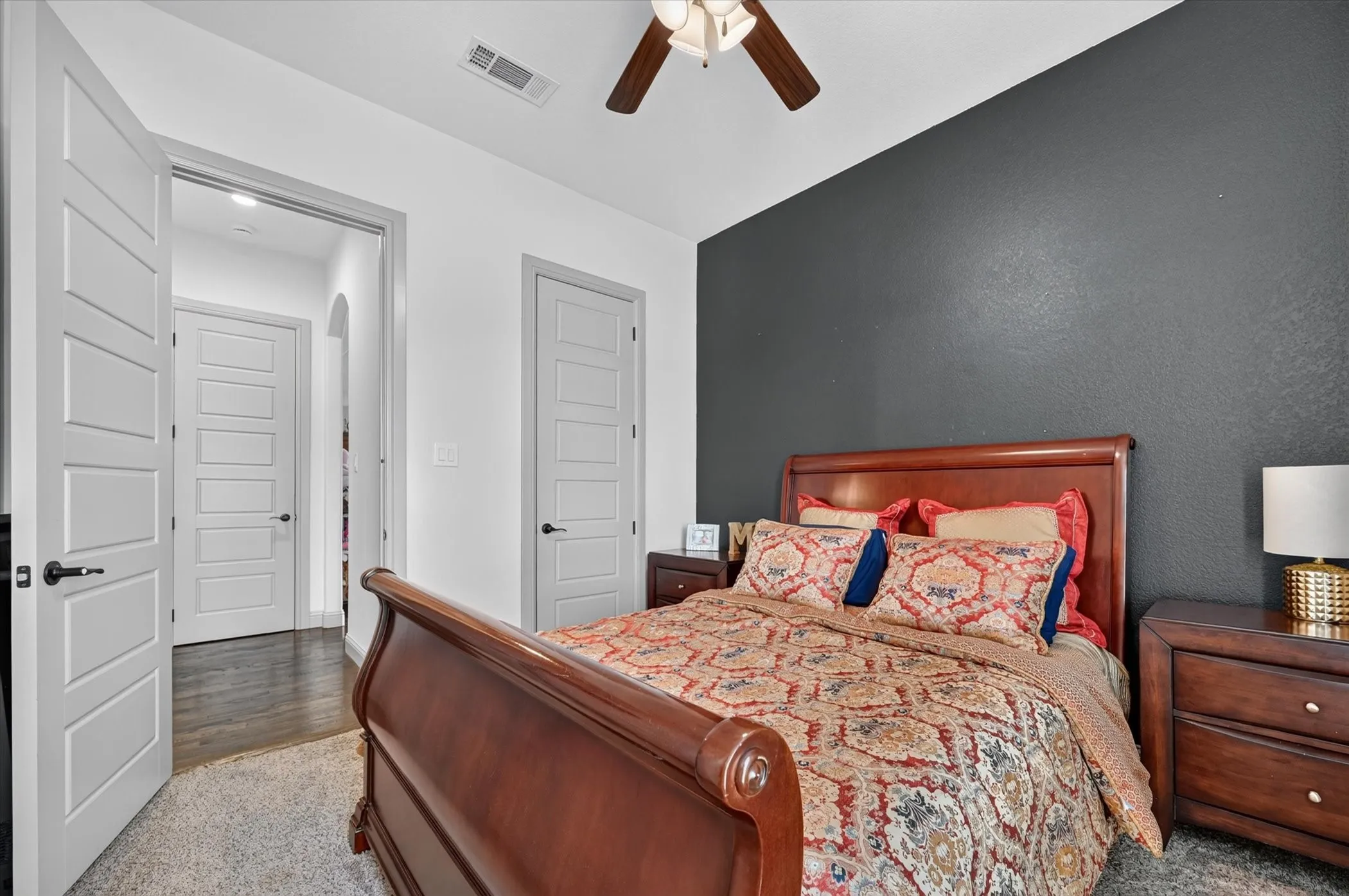 Single Family Residence For Sale in Rockwall County , 3075 Bridgecreek Drive, Rockwall, Texas 75032, 4 Bedroom, 3 Bathroom, 2 Garage spaces, 2,714 Sqft, built in 2017, mls#21409602, Real Estate Agent in Rockwall, Homes For Sale in Rockwall county, Homes For Sale in Rockwall, Realtor in Rockwall Texas, Real Estate Brokerage Independent Realty Texas, Luminita Cordes Realtor