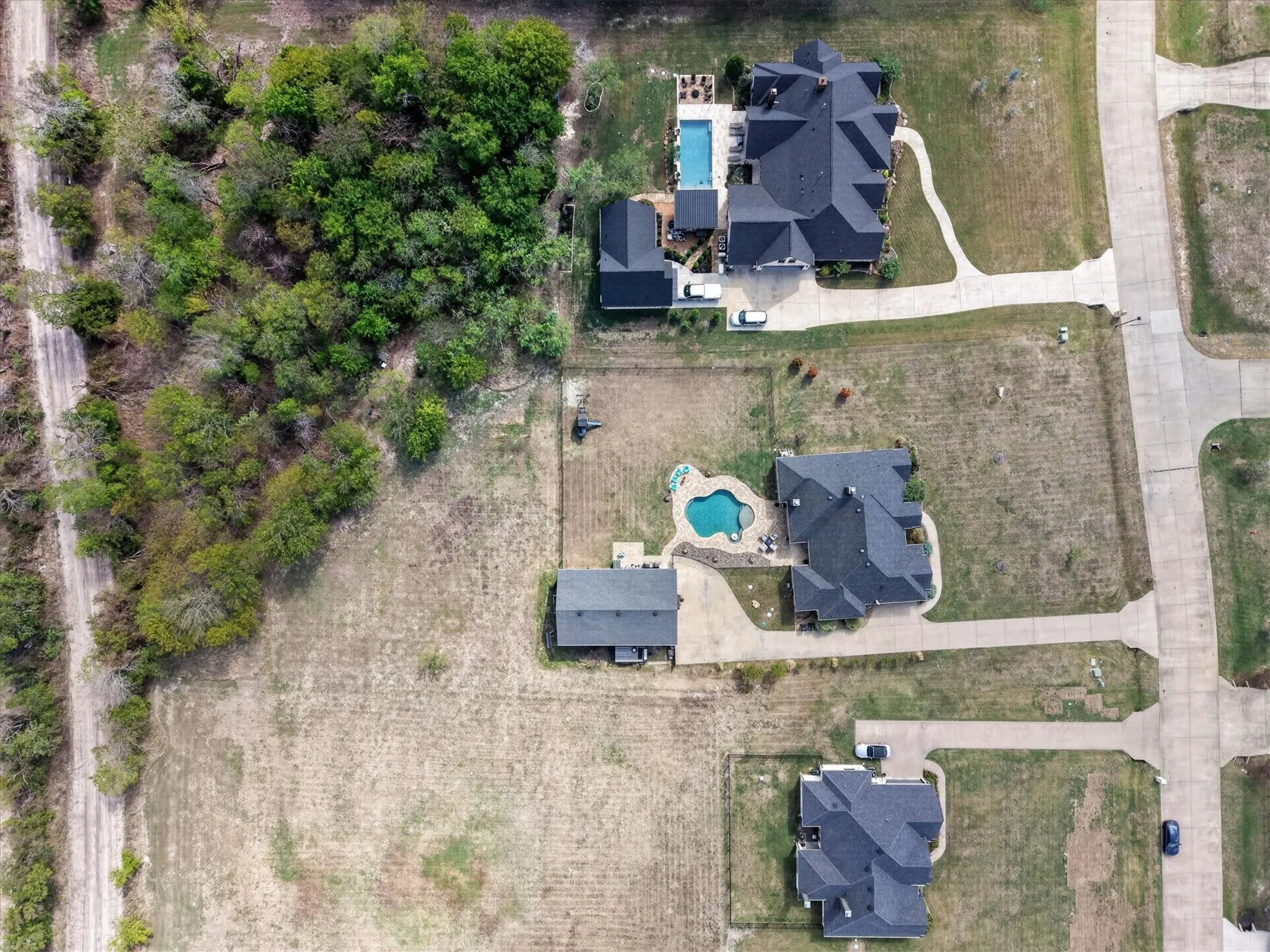Single Family Residence For Sale in Rockwall County , 3075 Bridgecreek Drive, Rockwall, Texas 75032, 4 Bedroom, 3 Bathroom, 2 Garage spaces, 2,714 Sqft, built in 2017, mls#21409602, Real Estate Agent in Rockwall, Homes For Sale in Rockwall county, Homes For Sale in Rockwall, Realtor in Rockwall Texas, Real Estate Brokerage Independent Realty Texas, Luminita Cordes Realtor