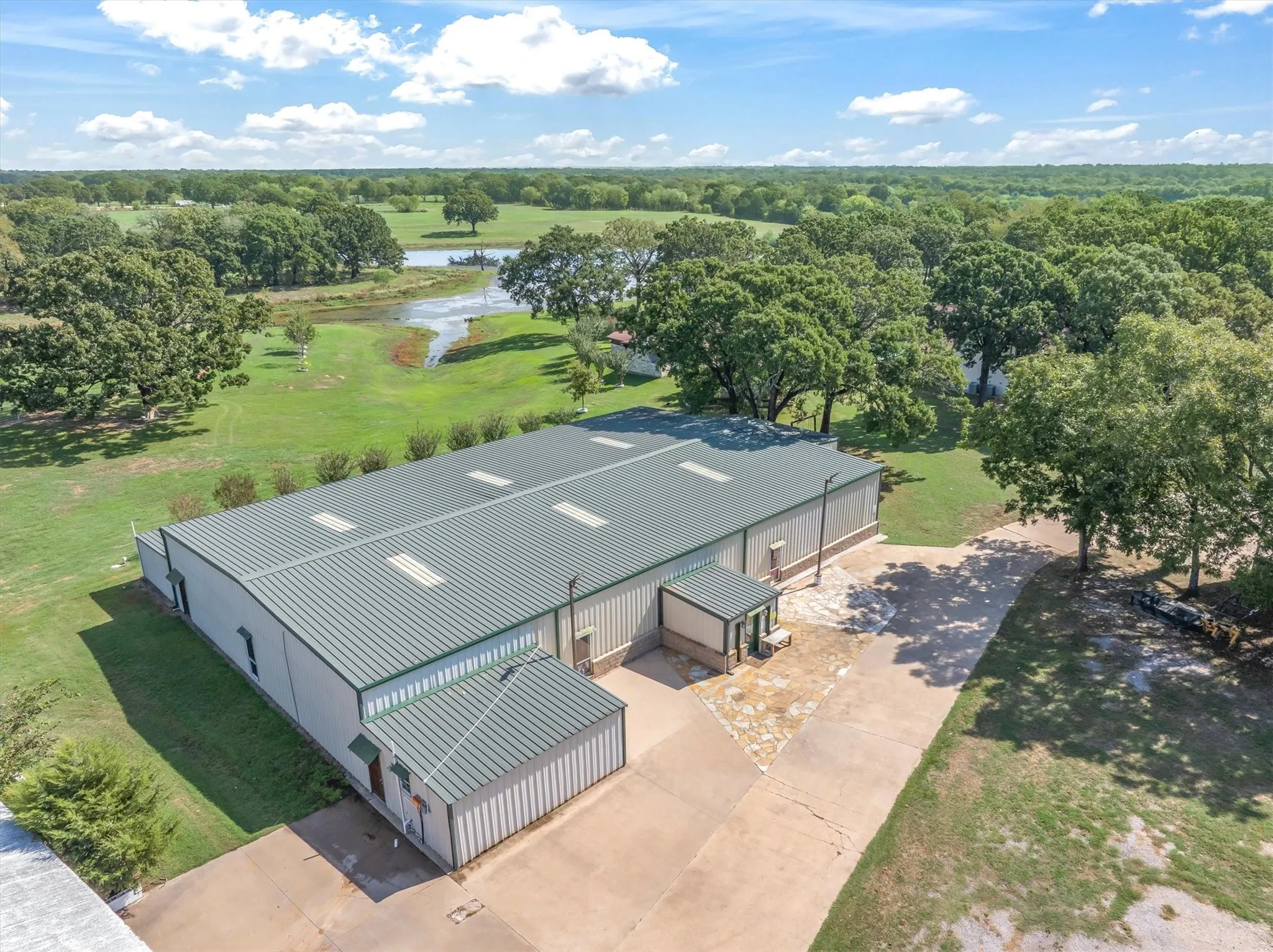 Improved Land For Sale in Van Zandt County , 323 VZ County Road 3507 Road, Edgewood, Texas 75117, 0, 0, Garage spaces, 0 Sqft, built in 2003, mls#21411573, Real Estate Agent in Edgewood, Homes For Sale in Van Zandt county, Homes For Sale in Edgewood, Realtor in Edgewood Texas, Real Estate Brokerage Independent Realty Texas, Luminita Cordes Realtor