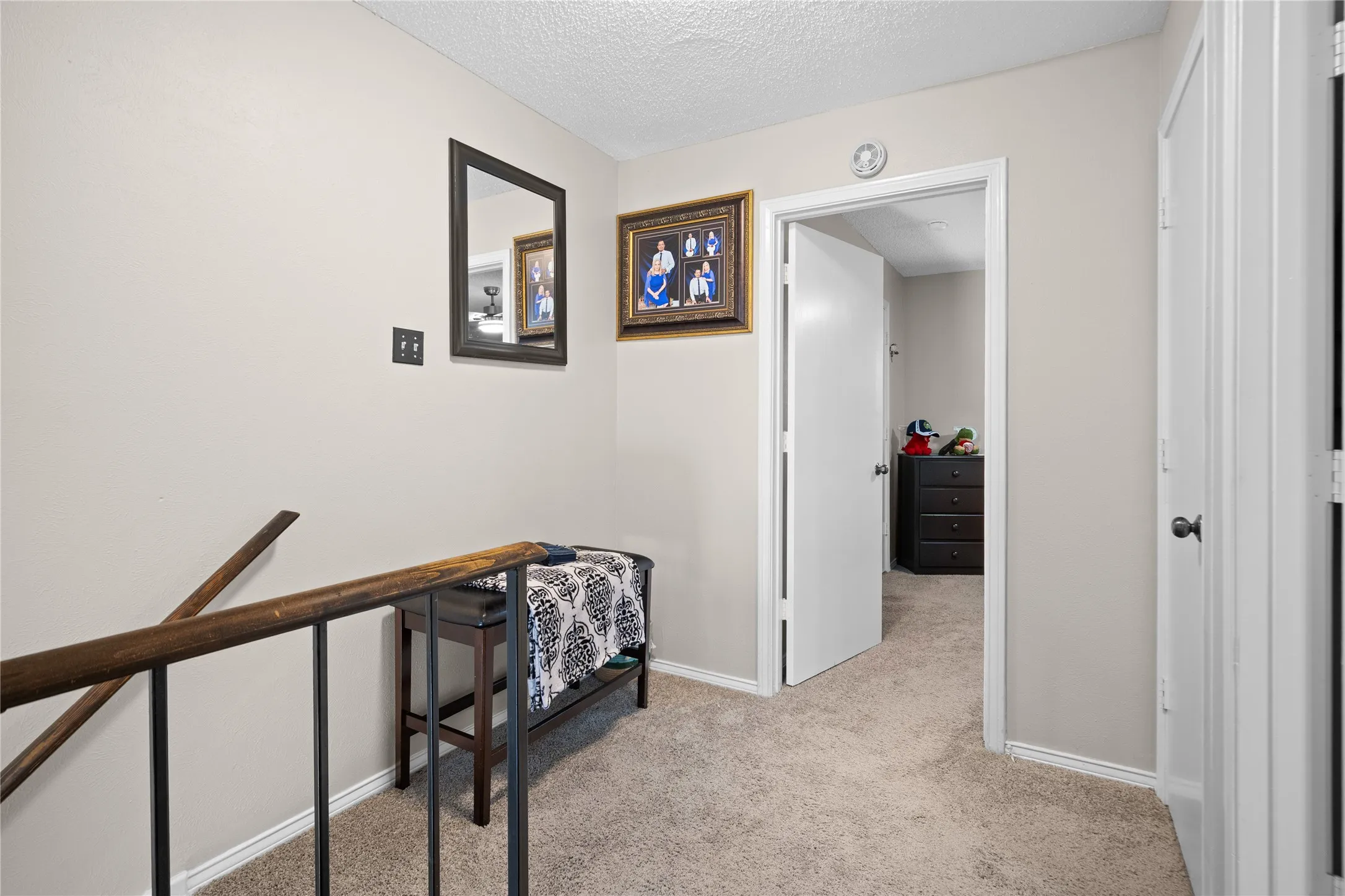Single Family Residence For Rent in Dallas County , 139 Graystone Place, Duncanville, Texas 75137, 2 Bedroom, 2 Bathroom, Garage spaces, 1,024 Sqft, built in 1982, mls#21393011, Real Estate Agent in Duncanville, Homes For Rent in Dallas county, Homes For Rent in Duncanville, Realtor in Duncanville Texas, Real Estate Brokerage Independent Realty Texas, Luminita Cordes Realtor