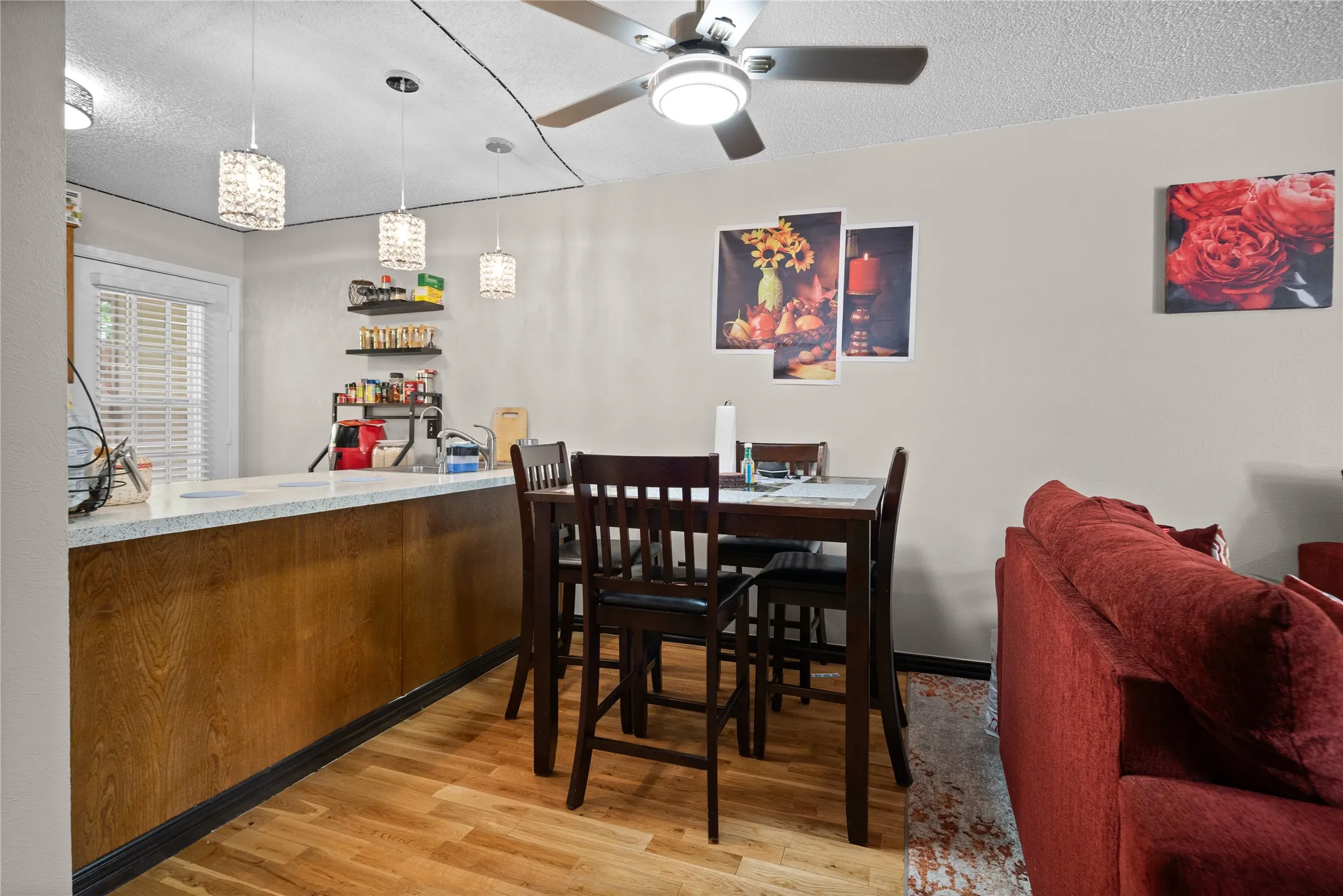 Single Family Residence For Rent in Dallas County , 139 Graystone Place, Duncanville, Texas 75137, 2 Bedroom, 2 Bathroom, Garage spaces, 1,024 Sqft, built in 1982, mls#21393011, Real Estate Agent in Duncanville, Homes For Rent in Dallas county, Homes For Rent in Duncanville, Realtor in Duncanville Texas, Real Estate Brokerage Independent Realty Texas, Luminita Cordes Realtor