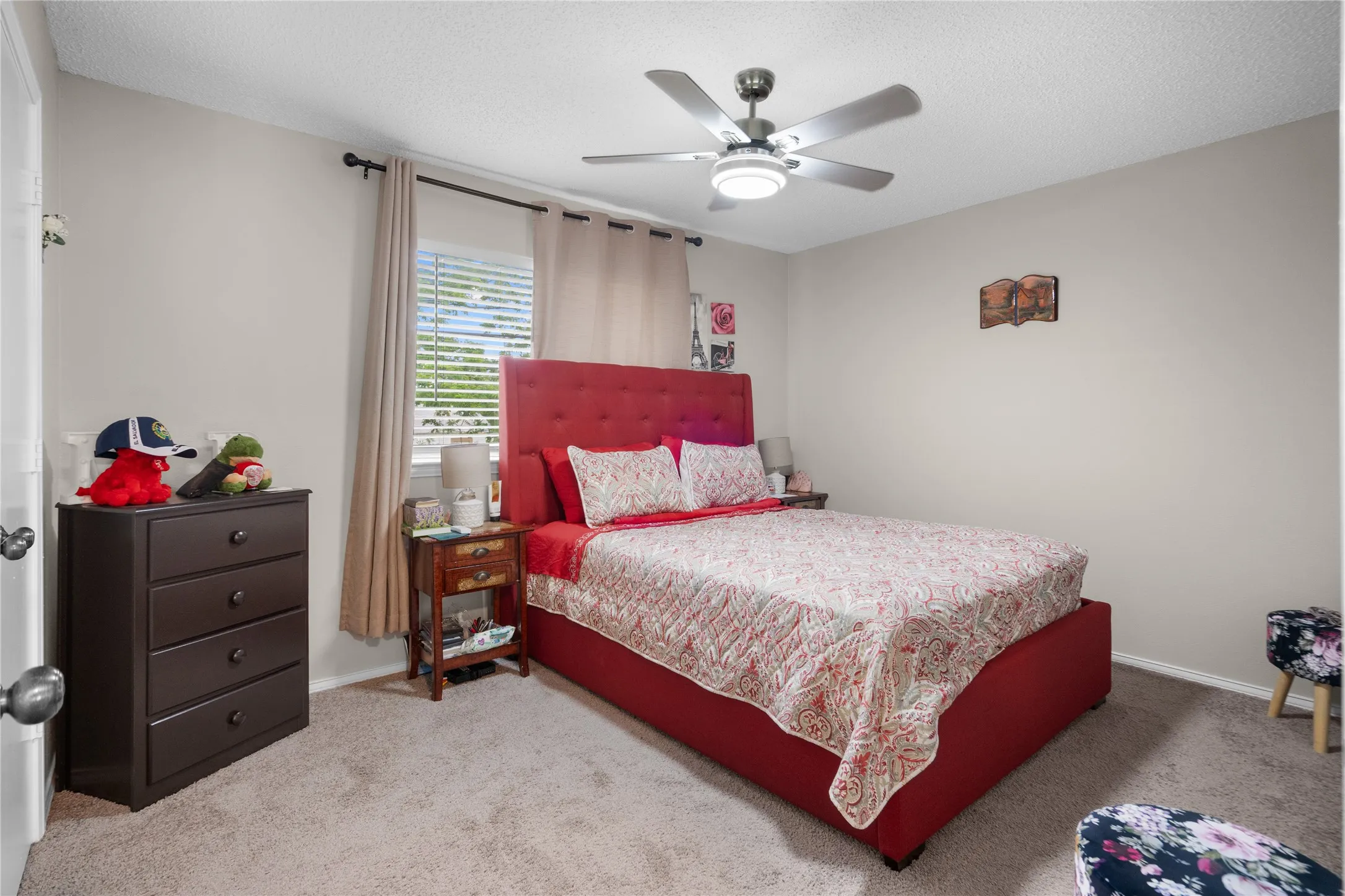Single Family Residence For Rent in Dallas County , 139 Graystone Place, Duncanville, Texas 75137, 2 Bedroom, 2 Bathroom, Garage spaces, 1,024 Sqft, built in 1982, mls#21393011, Real Estate Agent in Duncanville, Homes For Rent in Dallas county, Homes For Rent in Duncanville, Realtor in Duncanville Texas, Real Estate Brokerage Independent Realty Texas, Luminita Cordes Realtor