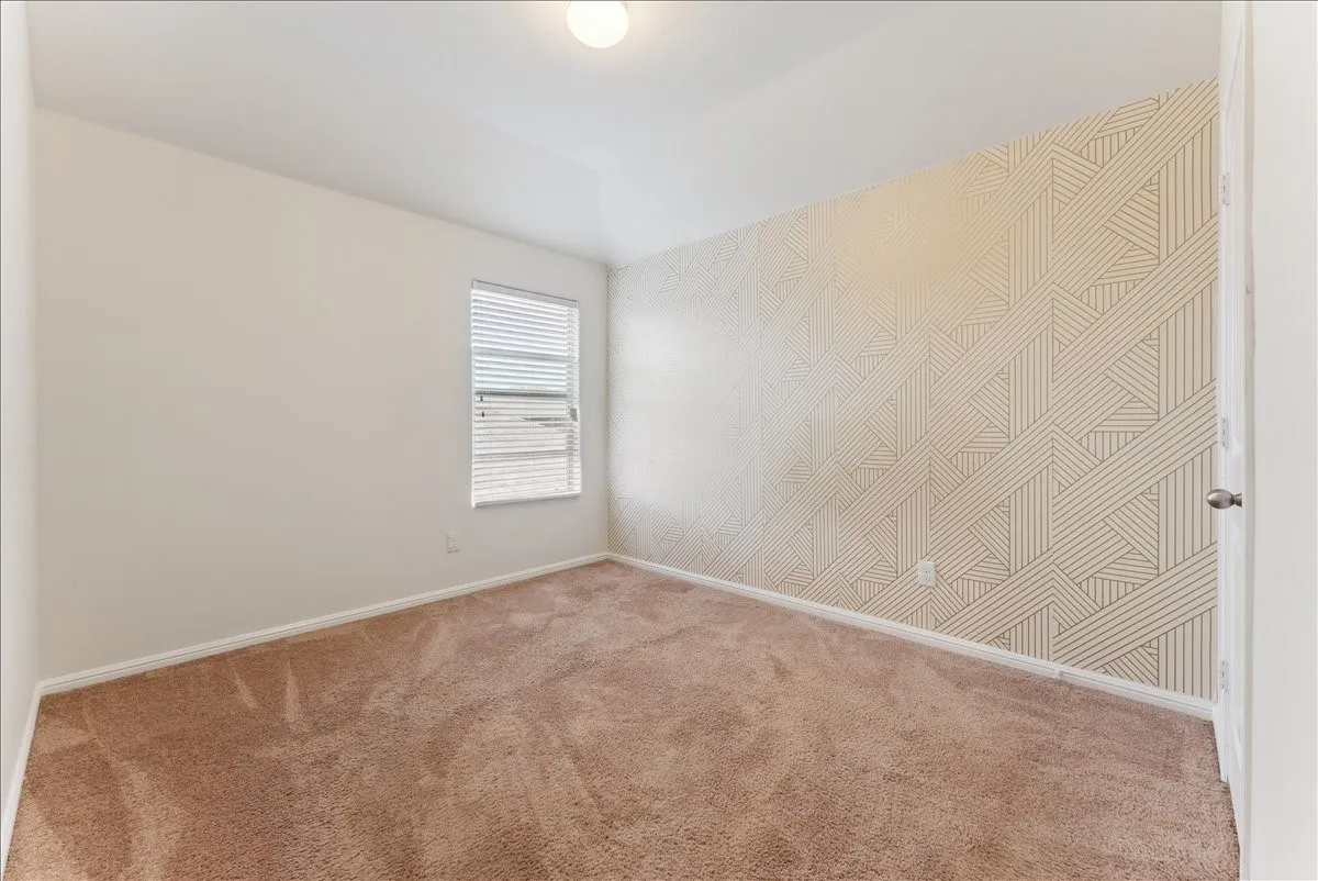 Single Family Residence For Sale in Tarrant County , 8437 Artesian Springs Drive, Fort Worth, Texas 76131, 5 Bedroom, 4 Bathroom, 2 Garage spaces, 2,259 Sqft, built in 2018, mls#21406275, Real Estate Agent in Fort Worth, Homes For Sale in Tarrant county, Homes For Sale in Fort Worth, Realtor in Fort Worth Texas, Real Estate Brokerage Independent Realty Texas, Luminita Cordes Realtor