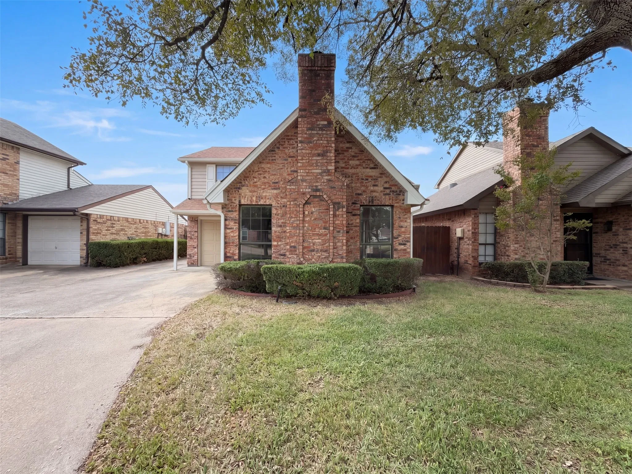 Single Family Residence For Sale