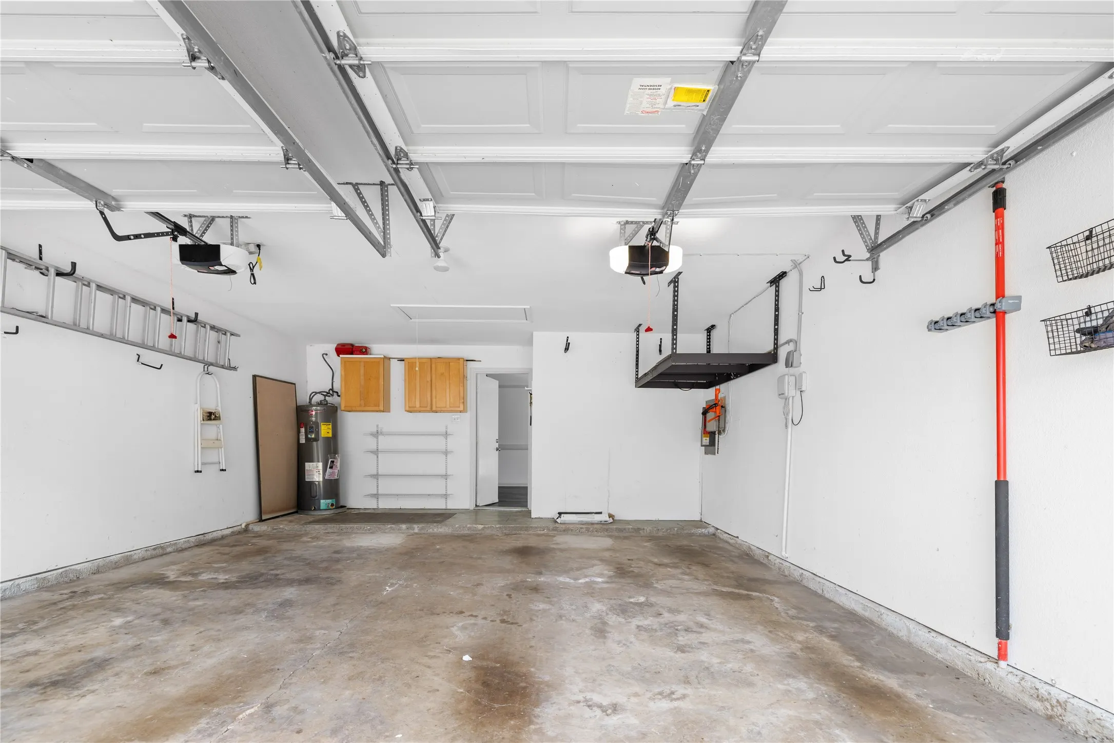 Single Family Residence For Rent in Collin County , 1317 Seabrook Drive, Plano, Texas 75023, 3 Bedroom, 2 Bathroom, 2 Garage spaces, 1,755 Sqft, built in 1982, mls#21411702, Real Estate Agent in Plano, Homes For Rent in Collin county, Homes For Rent in Plano, Realtor in Plano Texas, Real Estate Brokerage Independent Realty Texas, Luminita Cordes Realtor