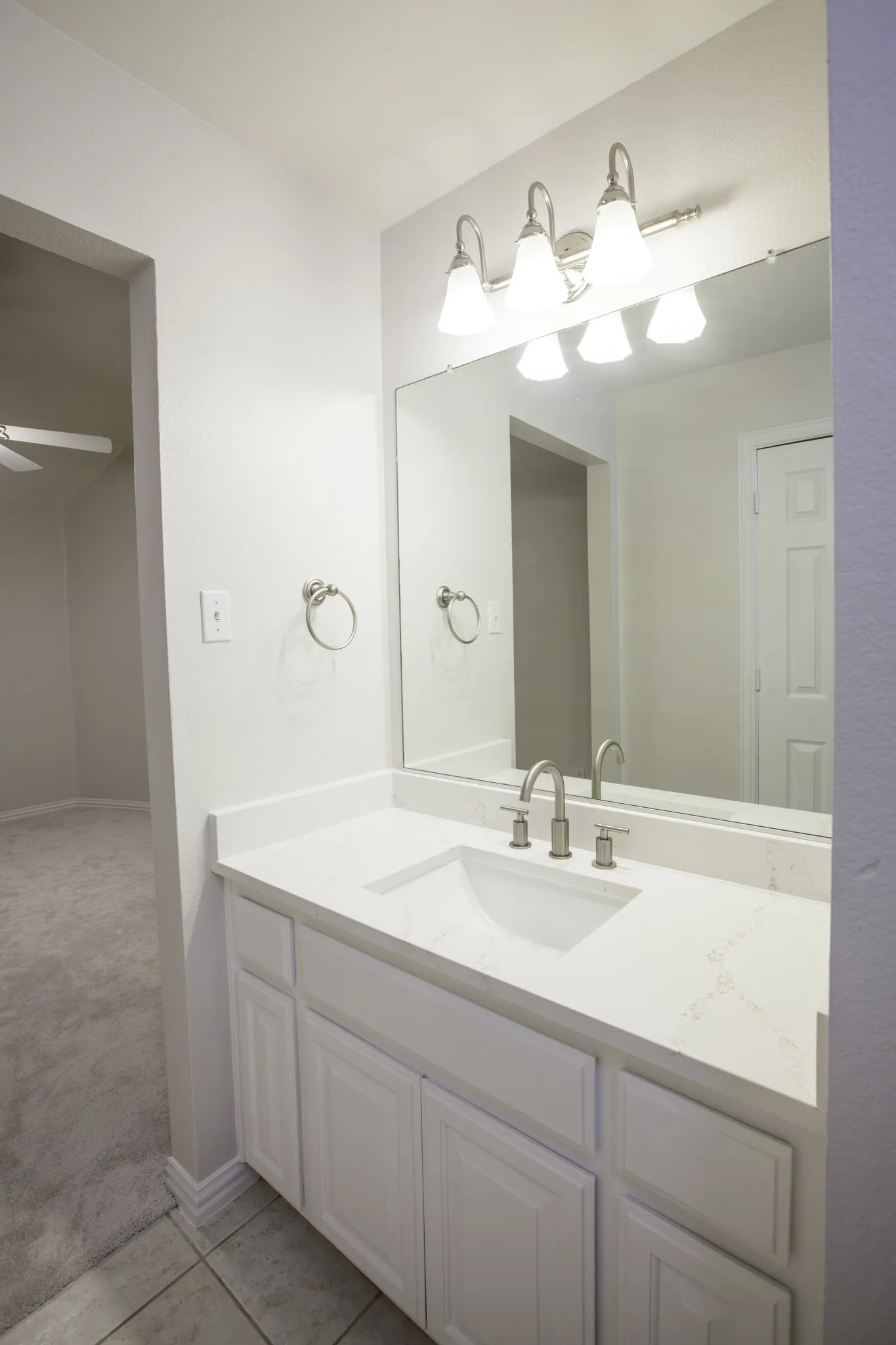 Single Family Residence For Rent in Collin County , 6976 Valley Brook Drive, Frisco, Texas 75035, 4 Bedroom, 4 Bathroom, 2 Garage spaces, 3,662 Sqft, built in 2001, mls#21411755, Real Estate Agent in Frisco, Homes For Rent in Collin county, Homes For Rent in Frisco, Realtor in Frisco Texas, Real Estate Brokerage Independent Realty Texas, Luminita Cordes Realtor