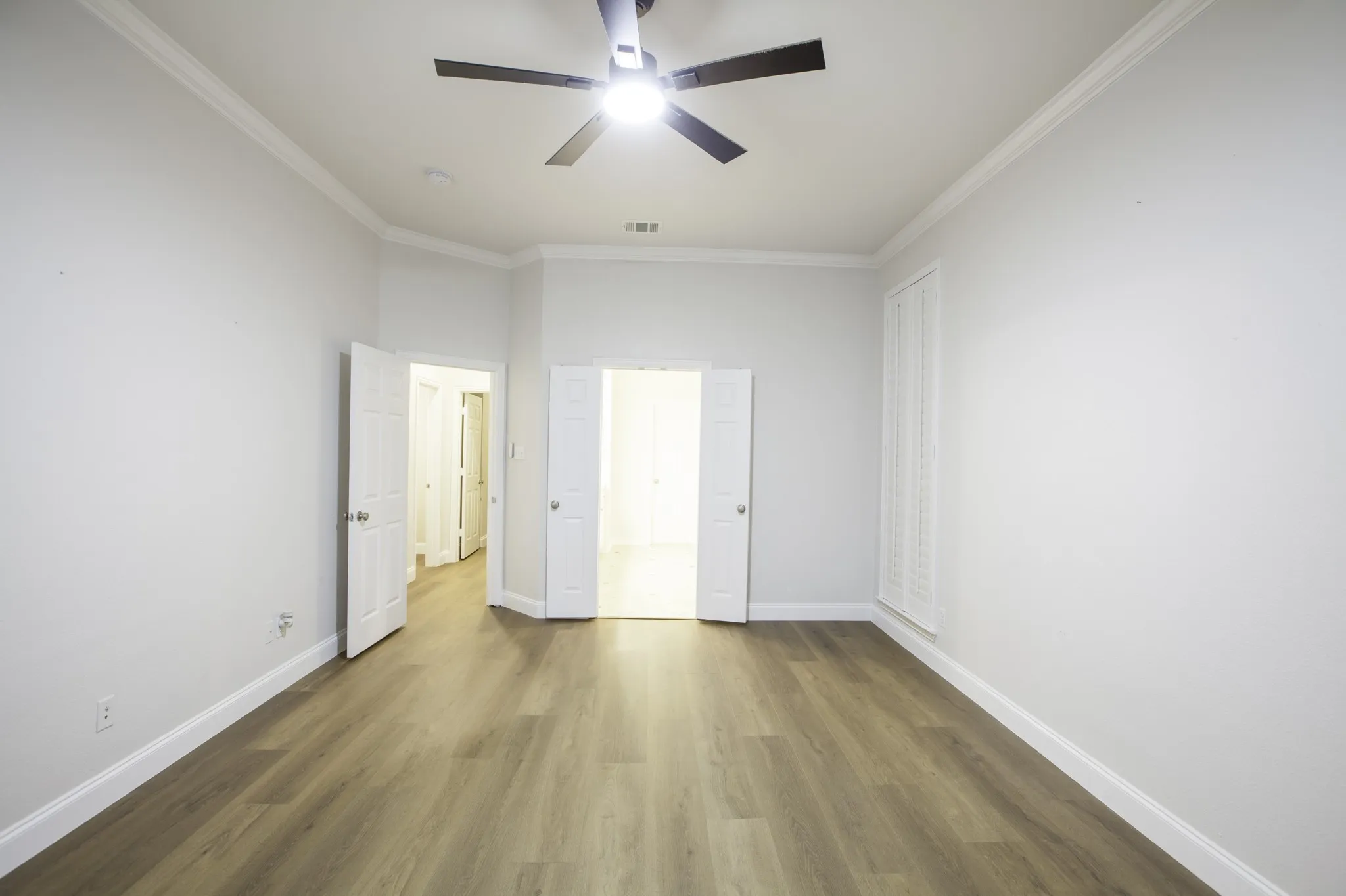 Single Family Residence For Rent in Collin County , 6976 Valley Brook Drive, Frisco, Texas 75035, 4 Bedroom, 4 Bathroom, 2 Garage spaces, 3,662 Sqft, built in 2001, mls#21411755, Real Estate Agent in Frisco, Homes For Rent in Collin county, Homes For Rent in Frisco, Realtor in Frisco Texas, Real Estate Brokerage Independent Realty Texas, Luminita Cordes Realtor