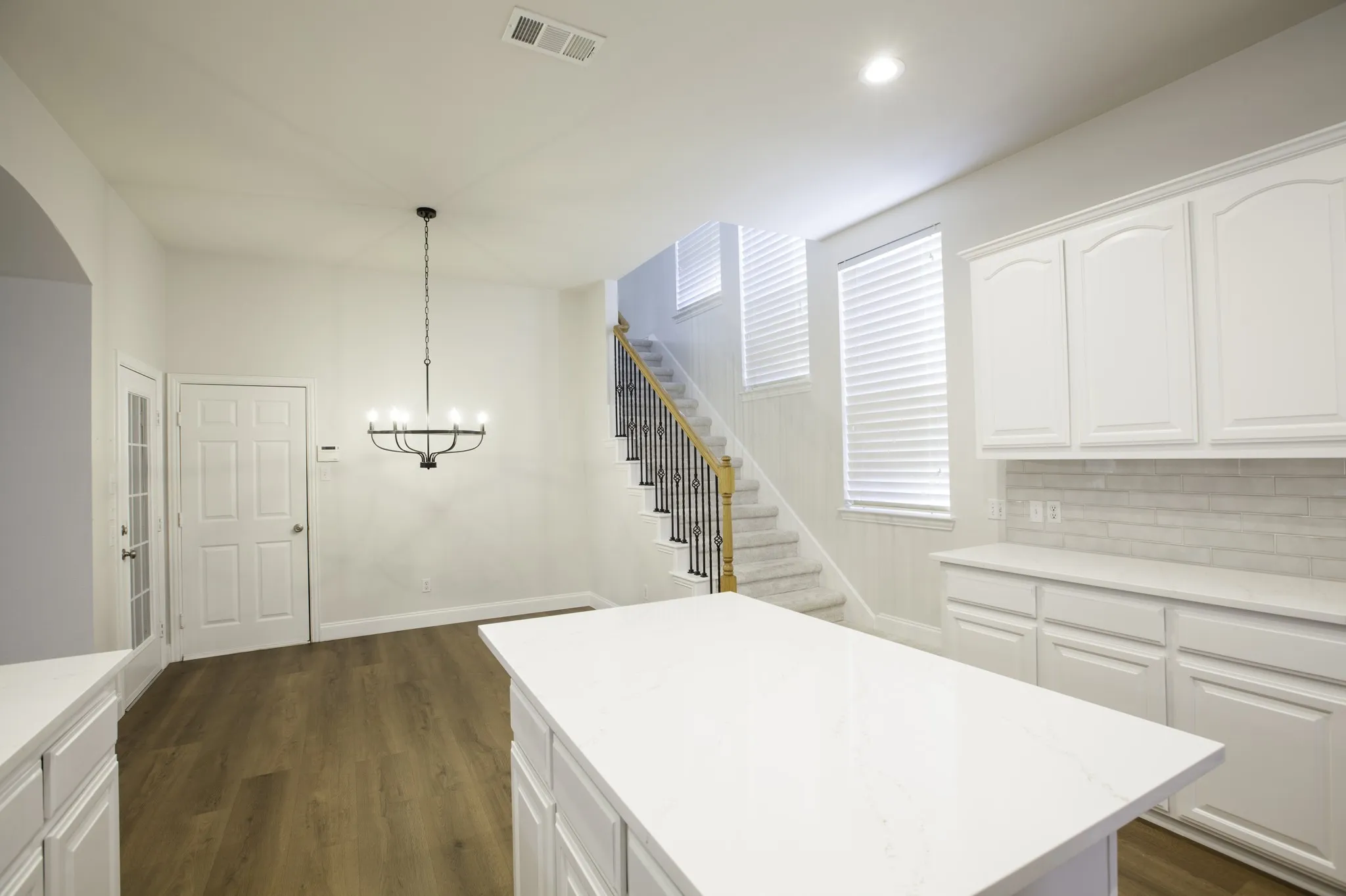 Single Family Residence For Rent in Collin County , 6976 Valley Brook Drive, Frisco, Texas 75035, 4 Bedroom, 4 Bathroom, 2 Garage spaces, 3,662 Sqft, built in 2001, mls#21411755, Real Estate Agent in Frisco, Homes For Rent in Collin county, Homes For Rent in Frisco, Realtor in Frisco Texas, Real Estate Brokerage Independent Realty Texas, Luminita Cordes Realtor