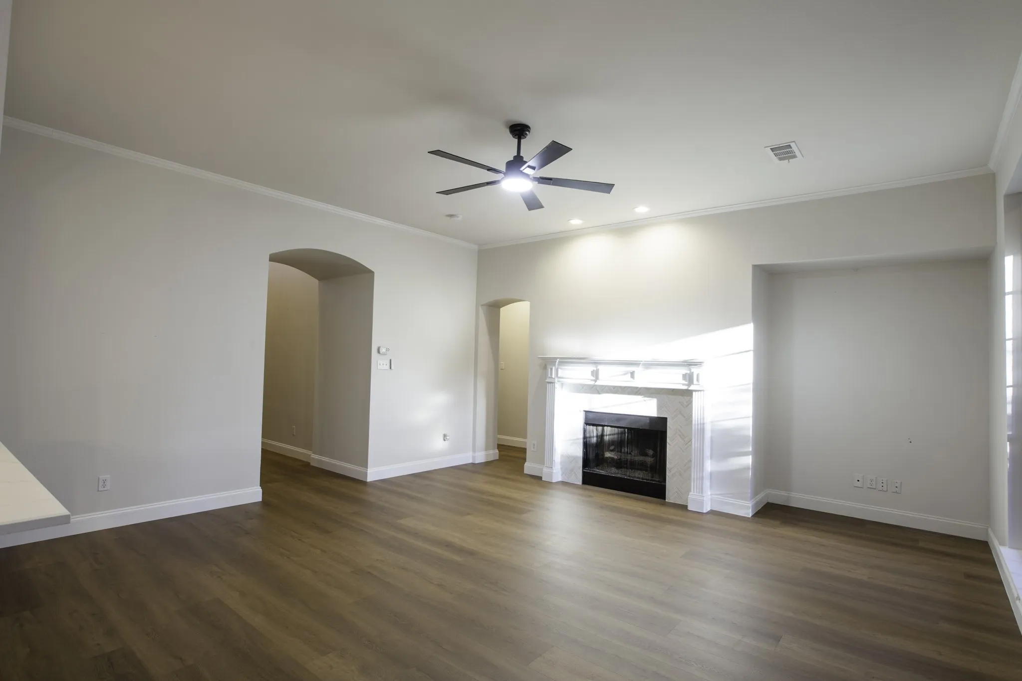 Single Family Residence For Rent in Collin County , 6976 Valley Brook Drive, Frisco, Texas 75035, 4 Bedroom, 4 Bathroom, 2 Garage spaces, 3,662 Sqft, built in 2001, mls#21411755, Real Estate Agent in Frisco, Homes For Rent in Collin county, Homes For Rent in Frisco, Realtor in Frisco Texas, Real Estate Brokerage Independent Realty Texas, Luminita Cordes Realtor