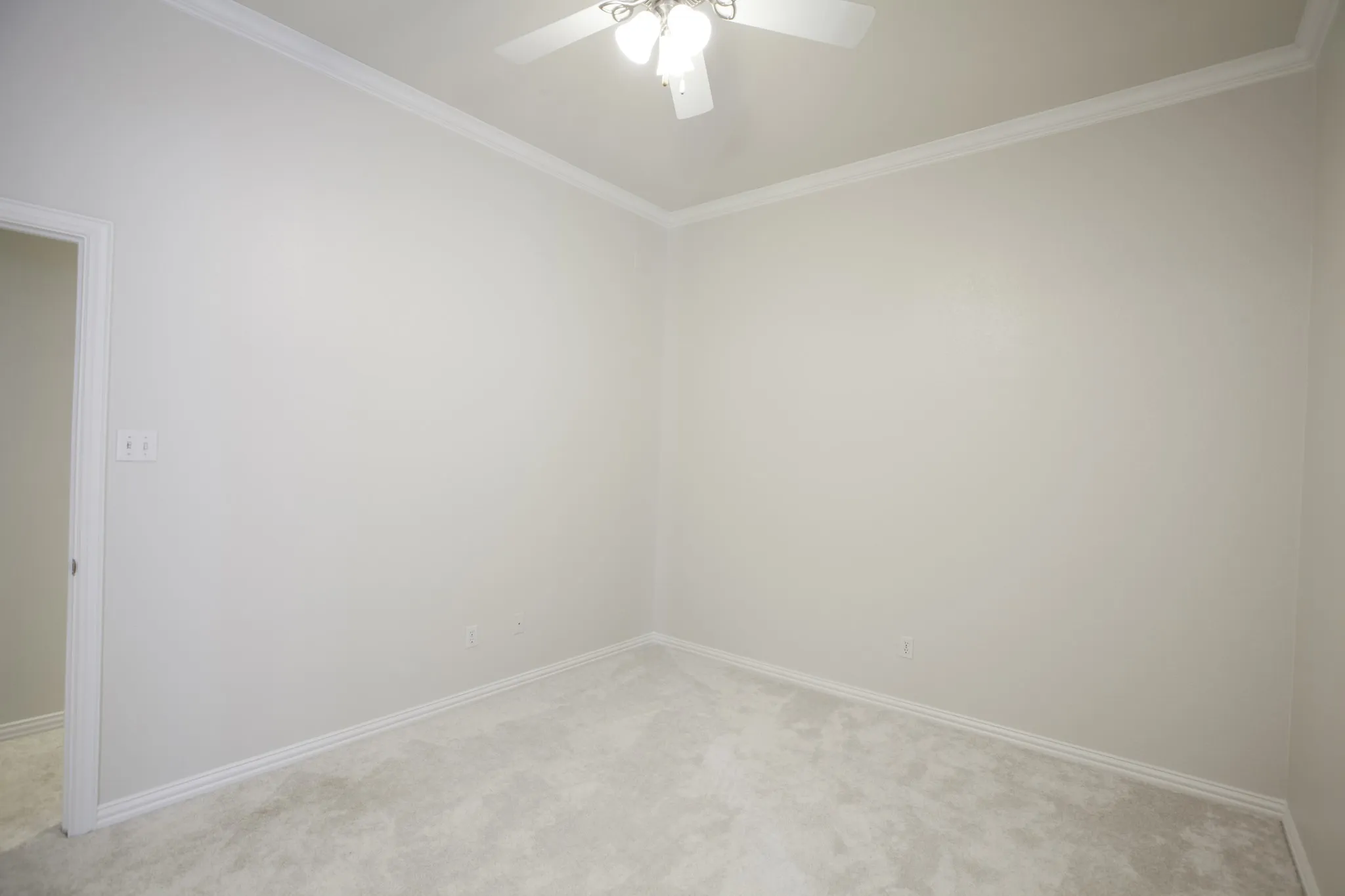 Single Family Residence For Rent in Collin County , 6976 Valley Brook Drive, Frisco, Texas 75035, 4 Bedroom, 4 Bathroom, 2 Garage spaces, 3,662 Sqft, built in 2001, mls#21411755, Real Estate Agent in Frisco, Homes For Rent in Collin county, Homes For Rent in Frisco, Realtor in Frisco Texas, Real Estate Brokerage Independent Realty Texas, Luminita Cordes Realtor