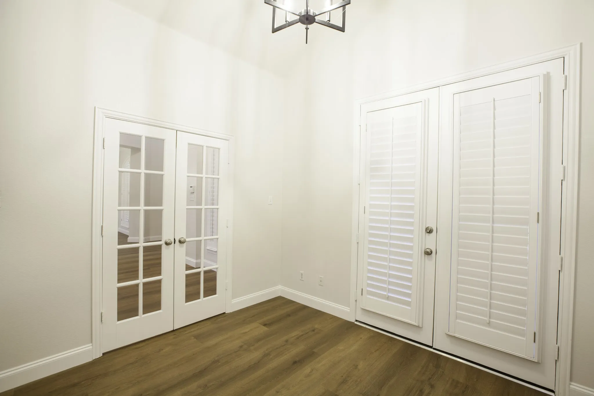 Single Family Residence For Rent in Collin County , 6976 Valley Brook Drive, Frisco, Texas 75035, 4 Bedroom, 4 Bathroom, 2 Garage spaces, 3,662 Sqft, built in 2001, mls#21411755, Real Estate Agent in Frisco, Homes For Rent in Collin county, Homes For Rent in Frisco, Realtor in Frisco Texas, Real Estate Brokerage Independent Realty Texas, Luminita Cordes Realtor