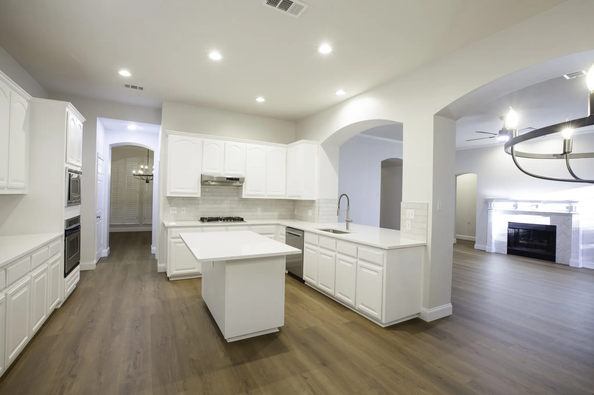 Single Family Residence For Rent in Collin County , 6976 Valley Brook Drive, Frisco, Texas 75035, 4 Bedroom, 4 Bathroom, 2 Garage spaces, 3,662 Sqft, built in 2001, mls#21411755, Real Estate Agent in Frisco, Homes For Rent in Collin county, Homes For Rent in Frisco, Realtor in Frisco Texas, Real Estate Brokerage Independent Realty Texas, Luminita Cordes Realtor