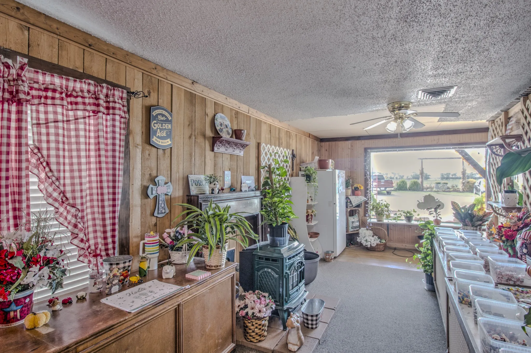 Business For Sale in Grayson County , 617 W MAIN, Whitesboro, Texas 76273, 0, 0, Garage spaces, 0 Sqft, built in 1984, mls#21411728, Real Estate Agent in Whitesboro, Homes For Sale in Grayson county, Homes For Sale in Whitesboro, Realtor in Whitesboro Texas, Real Estate Brokerage Independent Realty Texas, Luminita Cordes Realtor