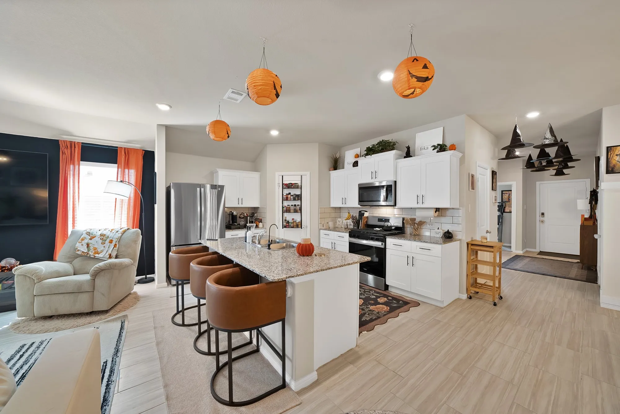 Single Family Residence For Rent in Tarrant County , 9444 Mountain Pass Drive, Fort Worth, Texas 76108, 5 Bedroom, 3 Bathroom, 2 Garage spaces, 2,120 Sqft, built in 2025, mls#21411739, Real Estate Agent in Fort Worth, Homes For Rent in Tarrant county, Homes For Rent in Fort Worth, Realtor in Fort Worth Texas, Real Estate Brokerage Independent Realty Texas, Luminita Cordes Realtor
