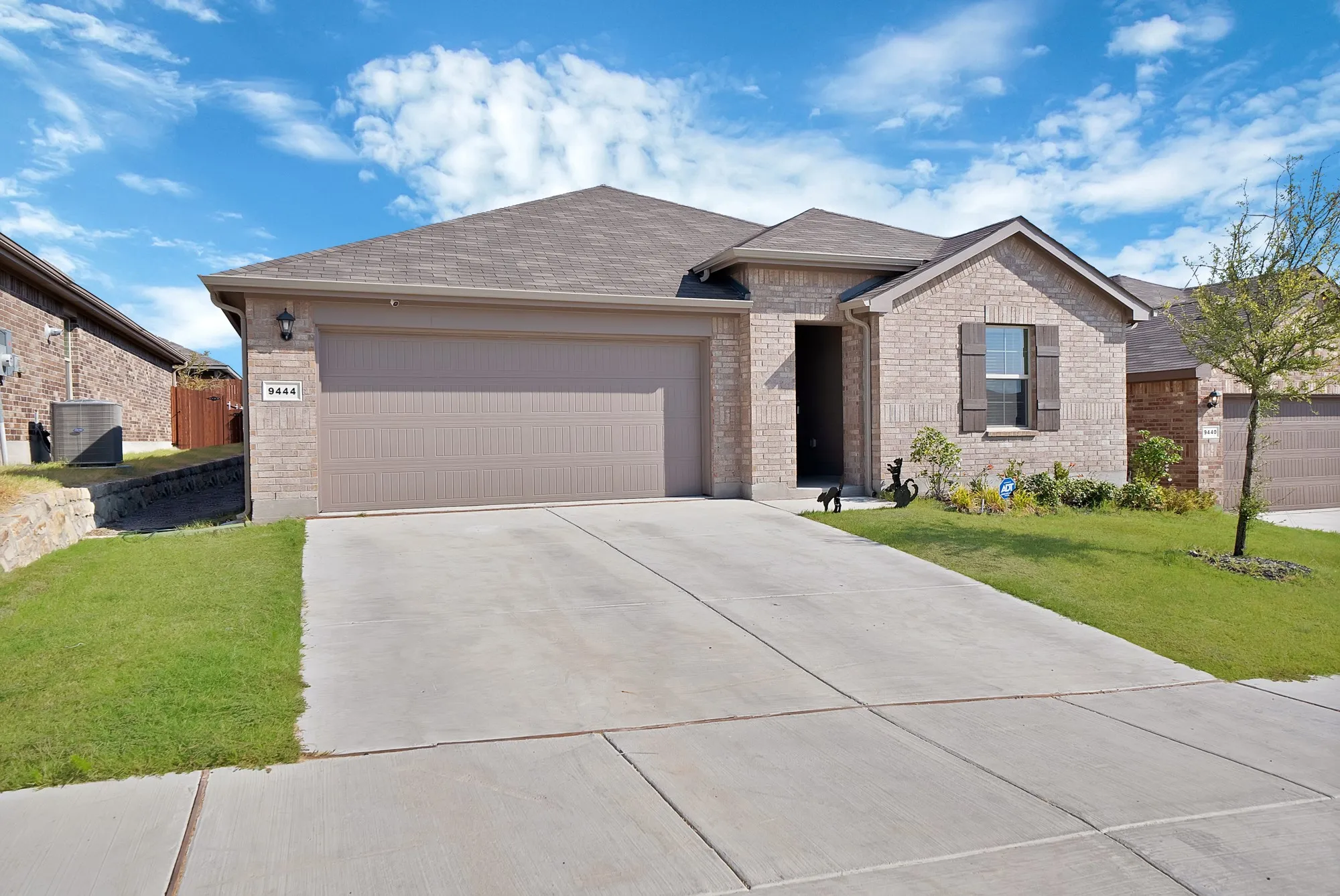 Single Family Residence For Rent in Tarrant County , 9444 Mountain Pass Drive, Fort Worth, Texas 76108, 5 Bedroom, 3 Bathroom, 2 Garage spaces, 2,120 Sqft, built in 2025, mls#21411739, Real Estate Agent in Fort Worth, Homes For Rent in Tarrant county, Homes For Rent in Fort Worth, Realtor in Fort Worth Texas, Real Estate Brokerage Independent Realty Texas, Luminita Cordes Realtor