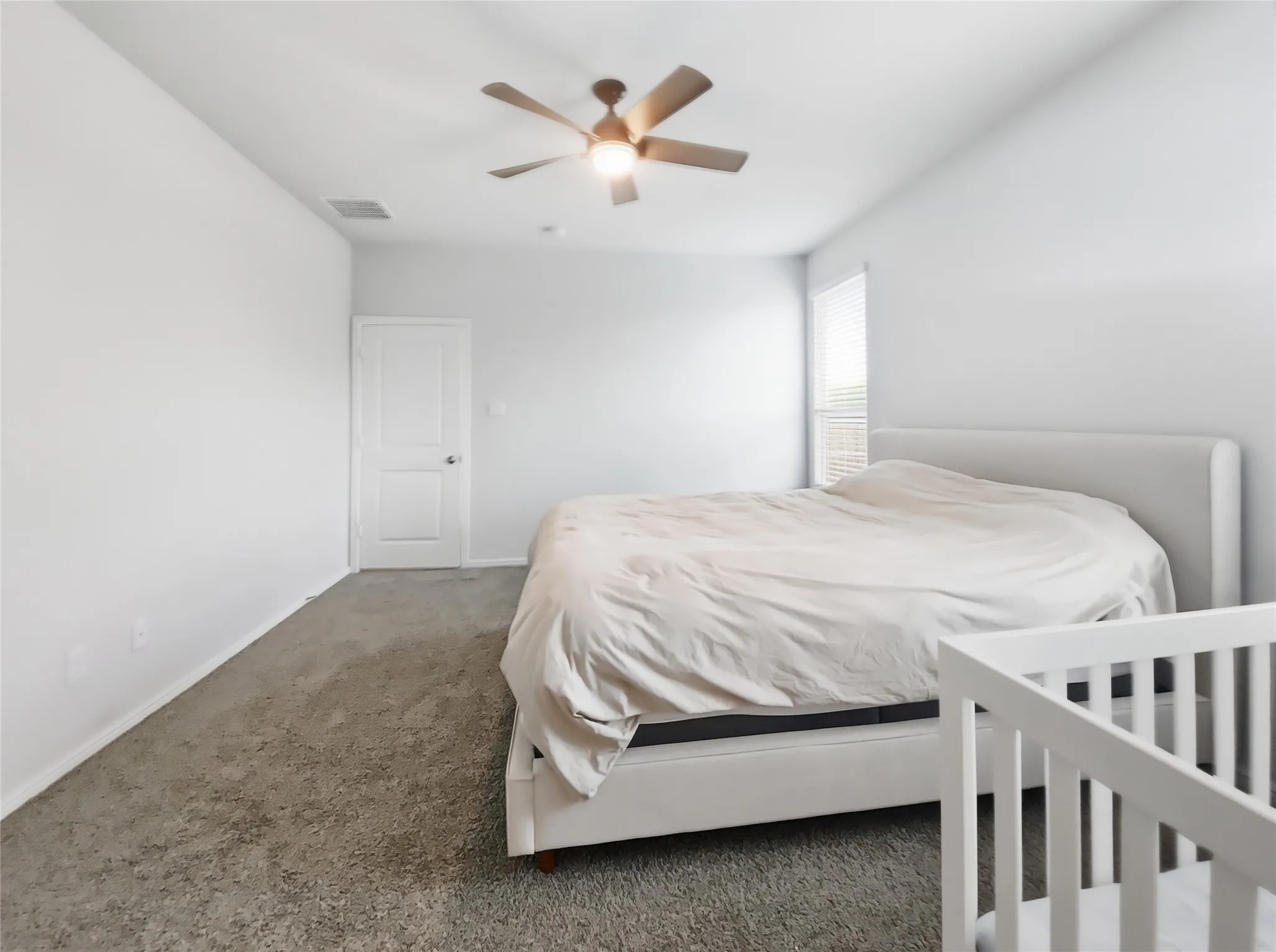 Single Family Residence For Rent in Tarrant County , 8500 Berry Crest Street, Fort Worth, Texas 76179, 4 Bedroom, 2 Bathroom, 2 Garage spaces, 1,862 Sqft, built in 2022, mls#21411807, Real Estate Agent in Fort Worth, Homes For Rent in Tarrant county, Homes For Rent in Fort Worth, Realtor in Fort Worth Texas, Real Estate Brokerage Independent Realty Texas, Luminita Cordes Realtor