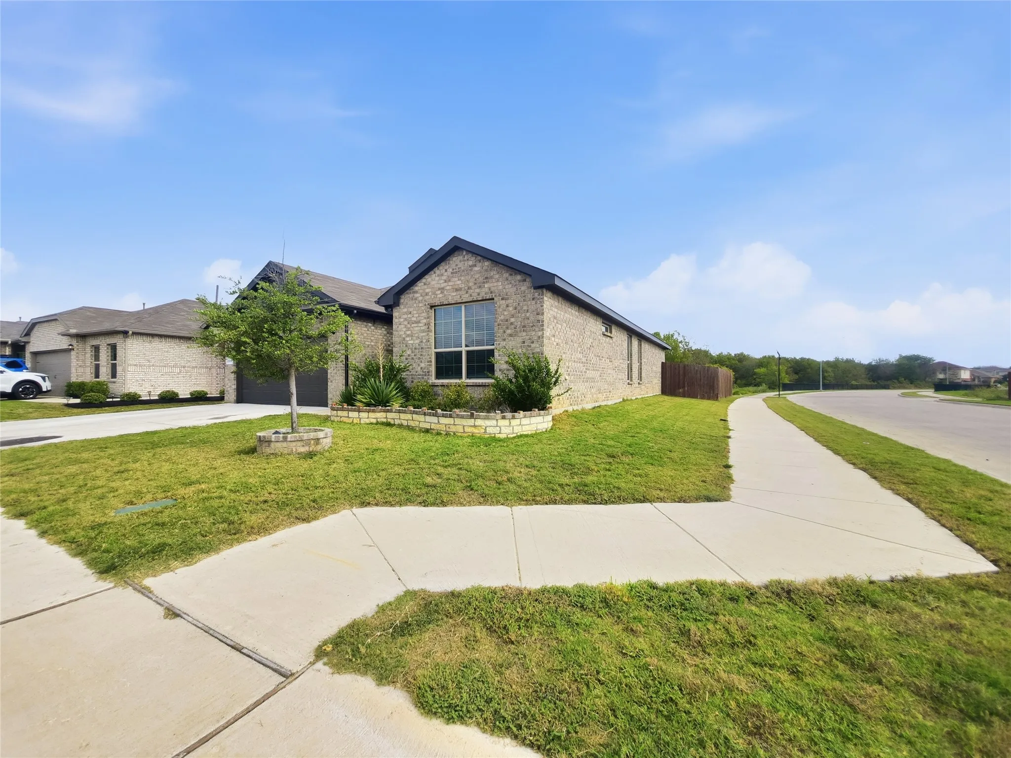 Single Family Residence For Rent in Tarrant County , 8500 Berry Crest Street, Fort Worth, Texas 76179, 4 Bedroom, 2 Bathroom, 2 Garage spaces, 1,862 Sqft, built in 2022, mls#21411807, Real Estate Agent in Fort Worth, Homes For Rent in Tarrant county, Homes For Rent in Fort Worth, Realtor in Fort Worth Texas, Real Estate Brokerage Independent Realty Texas, Luminita Cordes Realtor