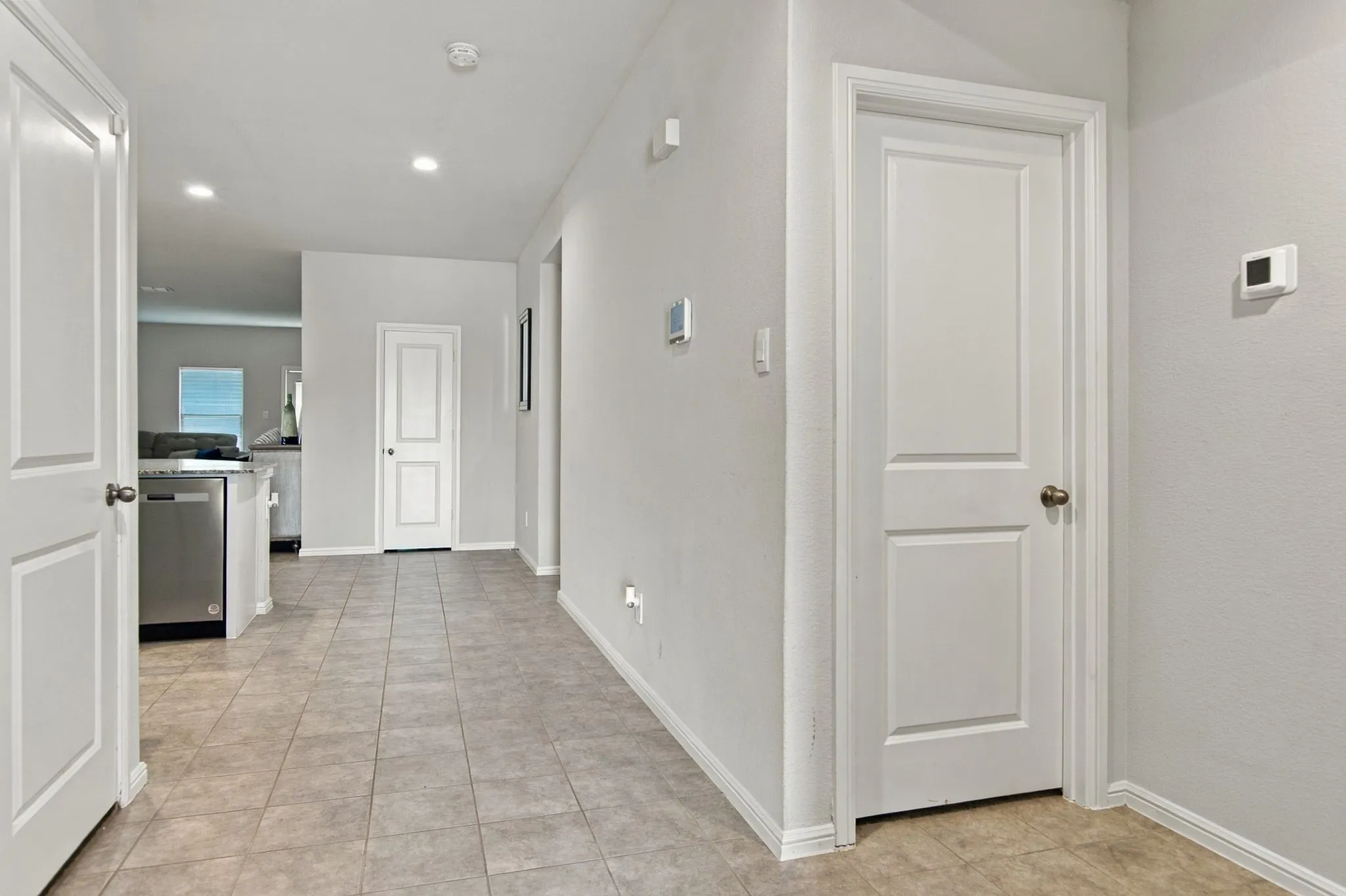 Single Family Residence For Rent in Tarrant County , 7933 Twin Forks Drive, Fort Worth, Texas 76131, 4 Bedroom, 2 Bathroom, 2 Garage spaces, 2,059 Sqft, built in 2023, mls#21411816, Real Estate Agent in Fort Worth, Homes For Rent in Tarrant county, Homes For Rent in Fort Worth, Realtor in Fort Worth Texas, Real Estate Brokerage Independent Realty Texas, Luminita Cordes Realtor