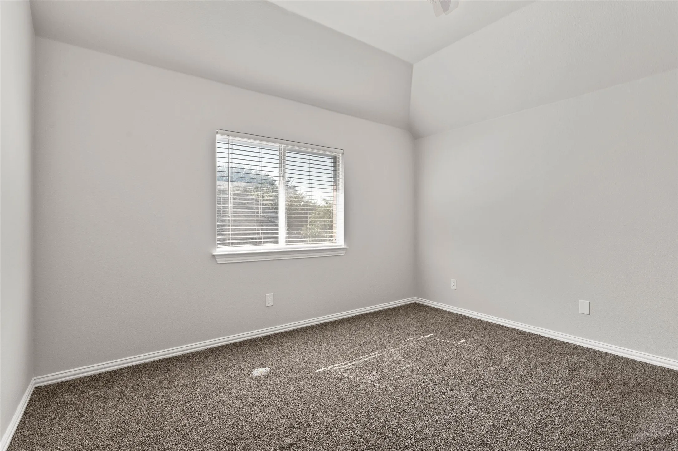 Single Family Residence For Rent in Denton County , 1309 Greenway Park Drive, Carrollton, Texas 75007, 4 Bedroom, 3 Bathroom, 2 Garage spaces, 3,180 Sqft, built in 1999, mls#21411817, Real Estate Agent in Carrollton, Homes For Rent in Denton county, Homes For Rent in Carrollton, Realtor in Carrollton Texas, Real Estate Brokerage Independent Realty Texas, Luminita Cordes Realtor