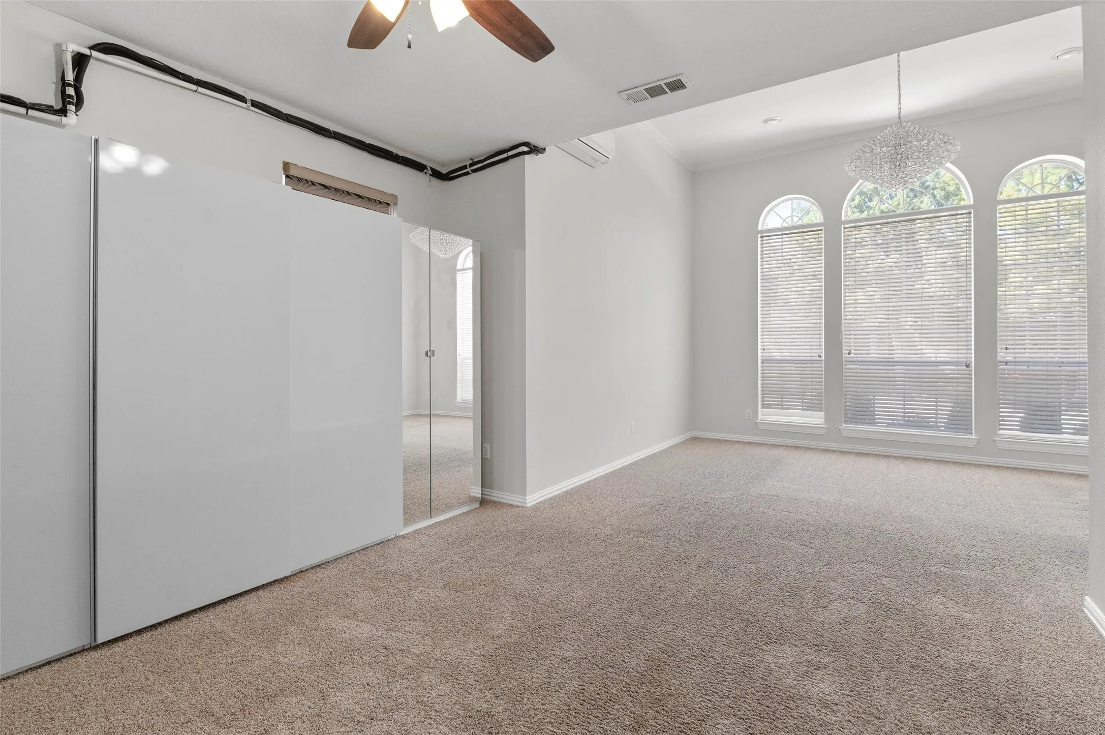 Single Family Residence For Rent in Denton County , 1309 Greenway Park Drive, Carrollton, Texas 75007, 4 Bedroom, 3 Bathroom, 2 Garage spaces, 3,180 Sqft, built in 1999, mls#21411817, Real Estate Agent in Carrollton, Homes For Rent in Denton county, Homes For Rent in Carrollton, Realtor in Carrollton Texas, Real Estate Brokerage Independent Realty Texas, Luminita Cordes Realtor