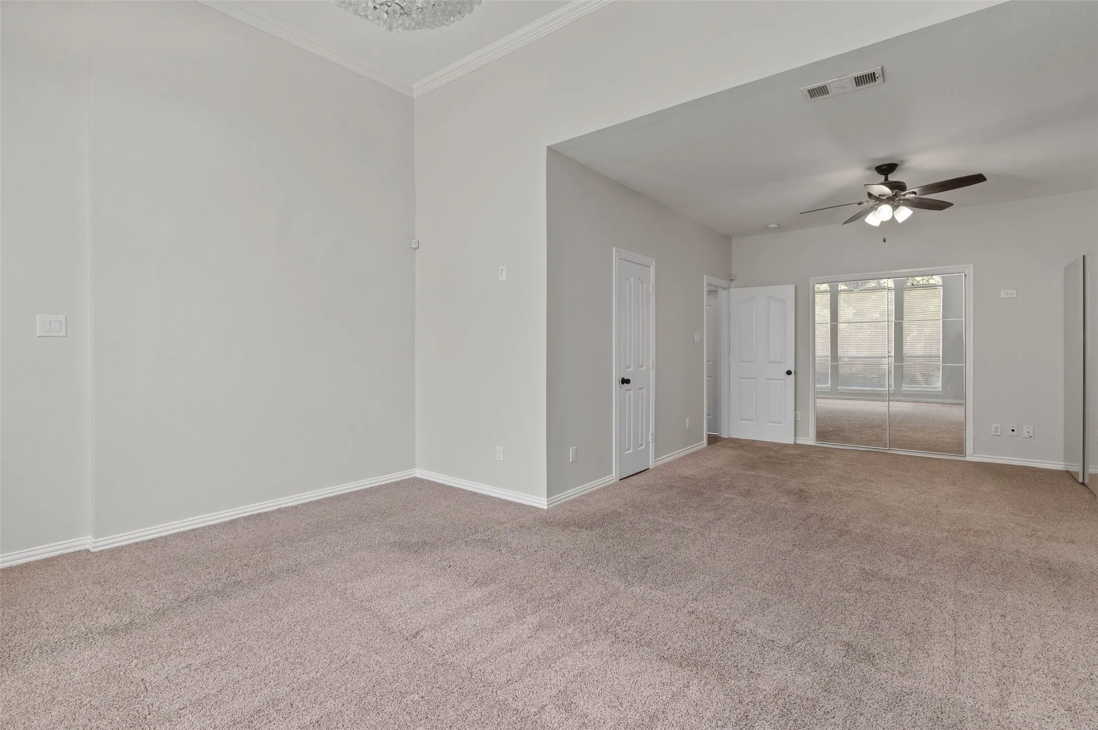 Single Family Residence For Rent in Denton County , 1309 Greenway Park Drive, Carrollton, Texas 75007, 4 Bedroom, 3 Bathroom, 2 Garage spaces, 3,180 Sqft, built in 1999, mls#21411817, Real Estate Agent in Carrollton, Homes For Rent in Denton county, Homes For Rent in Carrollton, Realtor in Carrollton Texas, Real Estate Brokerage Independent Realty Texas, Luminita Cordes Realtor