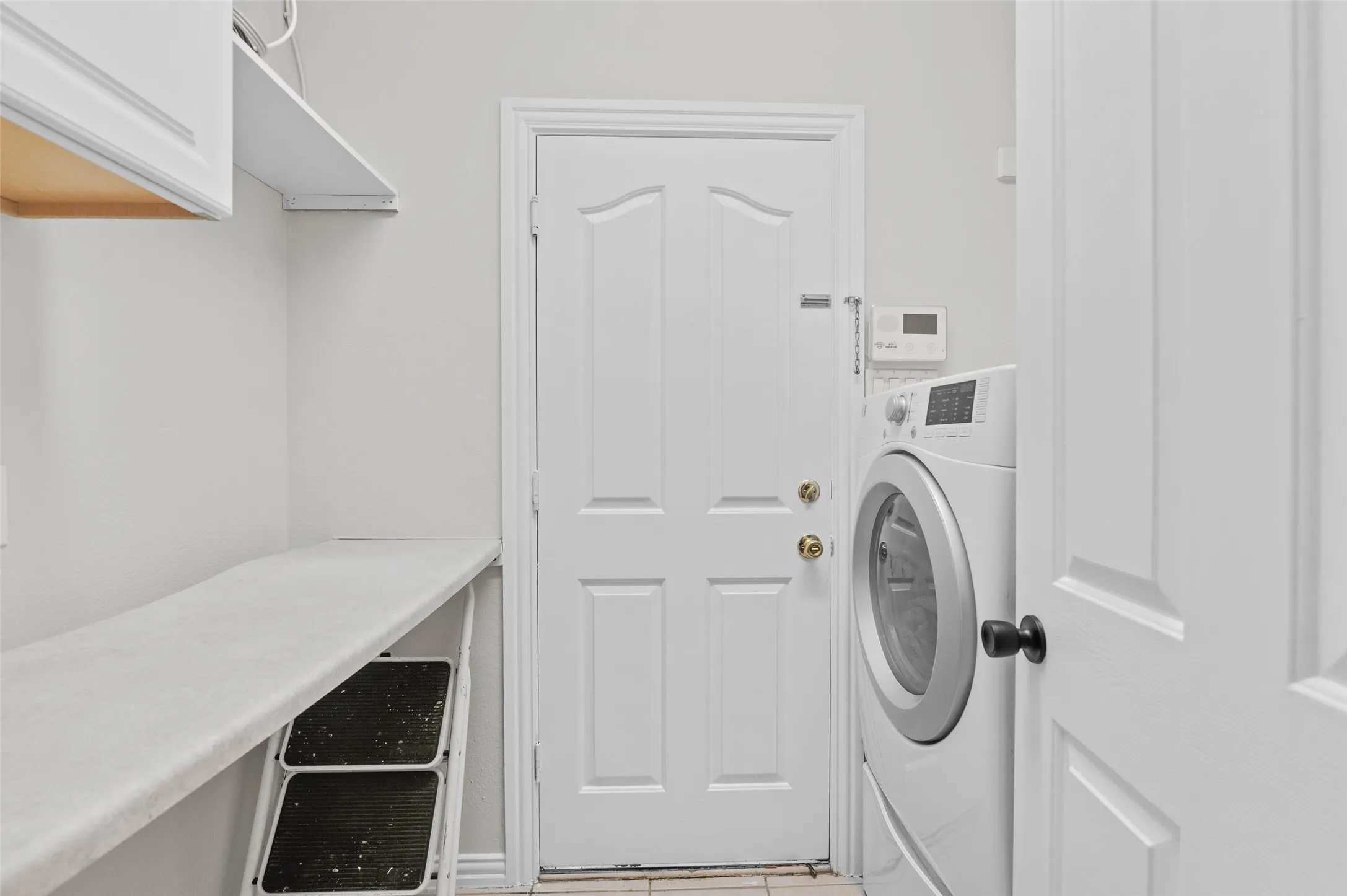 Single Family Residence For Rent in Denton County , 1309 Greenway Park Drive, Carrollton, Texas 75007, 4 Bedroom, 3 Bathroom, 2 Garage spaces, 3,180 Sqft, built in 1999, mls#21411817, Real Estate Agent in Carrollton, Homes For Rent in Denton county, Homes For Rent in Carrollton, Realtor in Carrollton Texas, Real Estate Brokerage Independent Realty Texas, Luminita Cordes Realtor