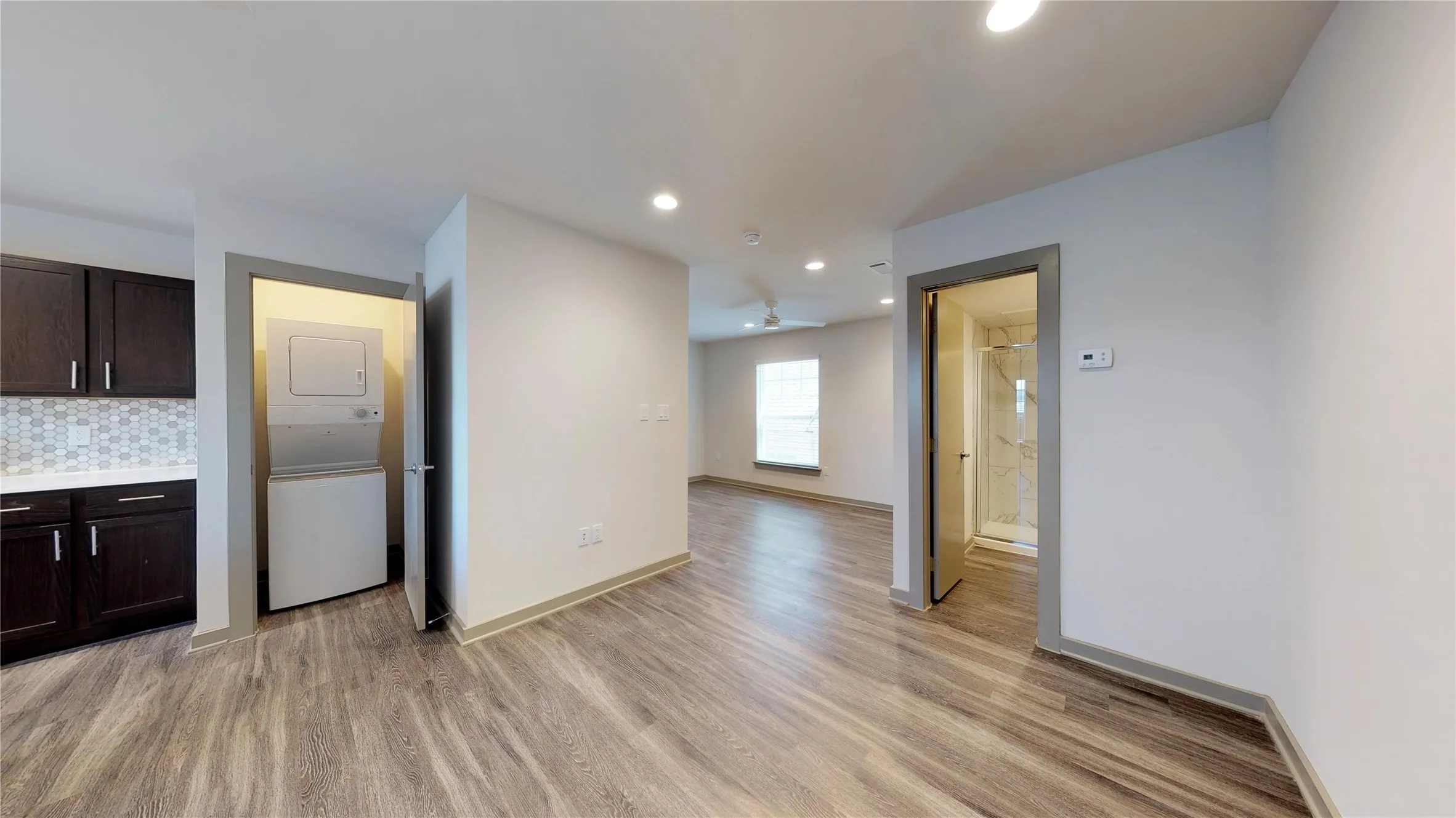 Apartment For Rent in Dallas County , 6304 Prospect Avenue 208, Dallas, Texas 75214, 1 Bedroom, 1 Bathroom, Garage spaces, 605 Sqft, built in 1945, mls#21409428, Real Estate Agent in Dallas, Homes For Rent in Dallas county, Homes For Rent in Dallas, Realtor in Dallas Texas, Real Estate Brokerage Independent Realty Texas, Luminita Cordes Realtor