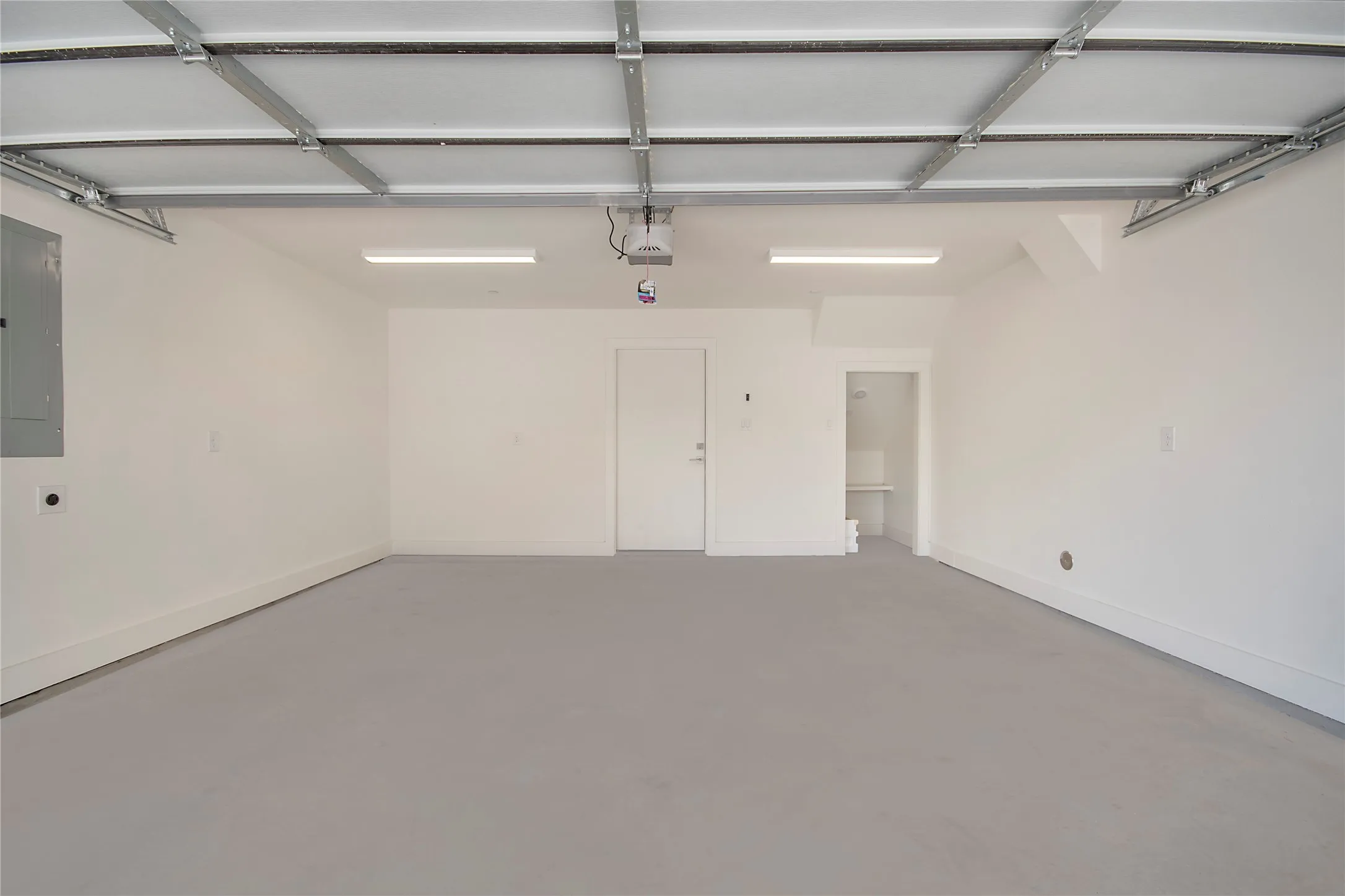 Single Family Residence For Sale in Dallas County , 4420 Atoka Street 102, Dallas, Texas 75204, 2 Bedroom, 3 Bathroom, 2 Garage spaces, 1,567 Sqft, built in 2026, mls#21410748, Real Estate Agent in Dallas, Homes For Sale in Dallas county, Homes For Sale in Dallas, Realtor in Dallas Texas, Real Estate Brokerage Independent Realty Texas, Luminita Cordes Realtor