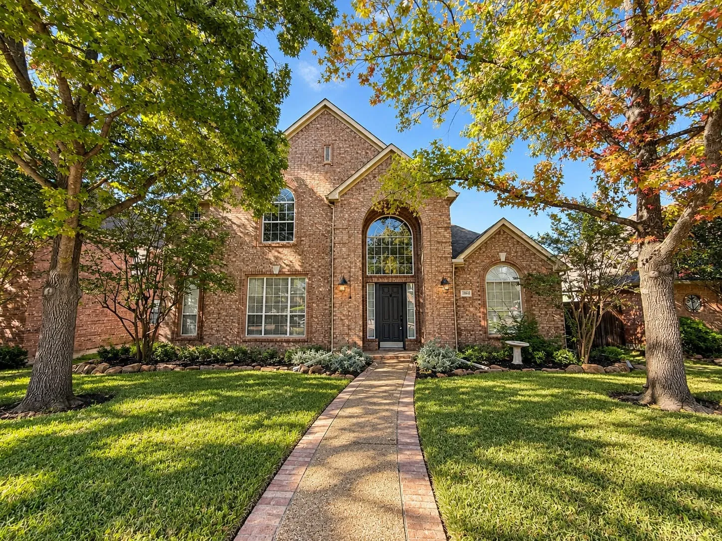 Single Family Residence For Rent