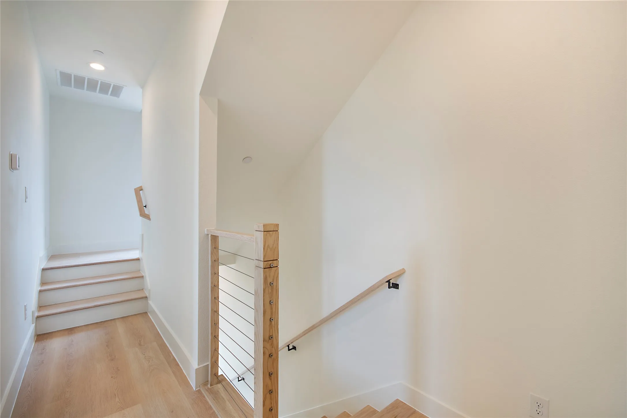 Single Family Residence For Sale in Dallas County , 4420 Atoka Street 105, Dallas, Texas 75204, 2 Bedroom, 3 Bathroom, 2 Garage spaces, 1,610 Sqft, built in 2026, mls#21410772, Real Estate Agent in Dallas, Homes For Sale in Dallas county, Homes For Sale in Dallas, Realtor in Dallas Texas, Real Estate Brokerage Independent Realty Texas, Luminita Cordes Realtor