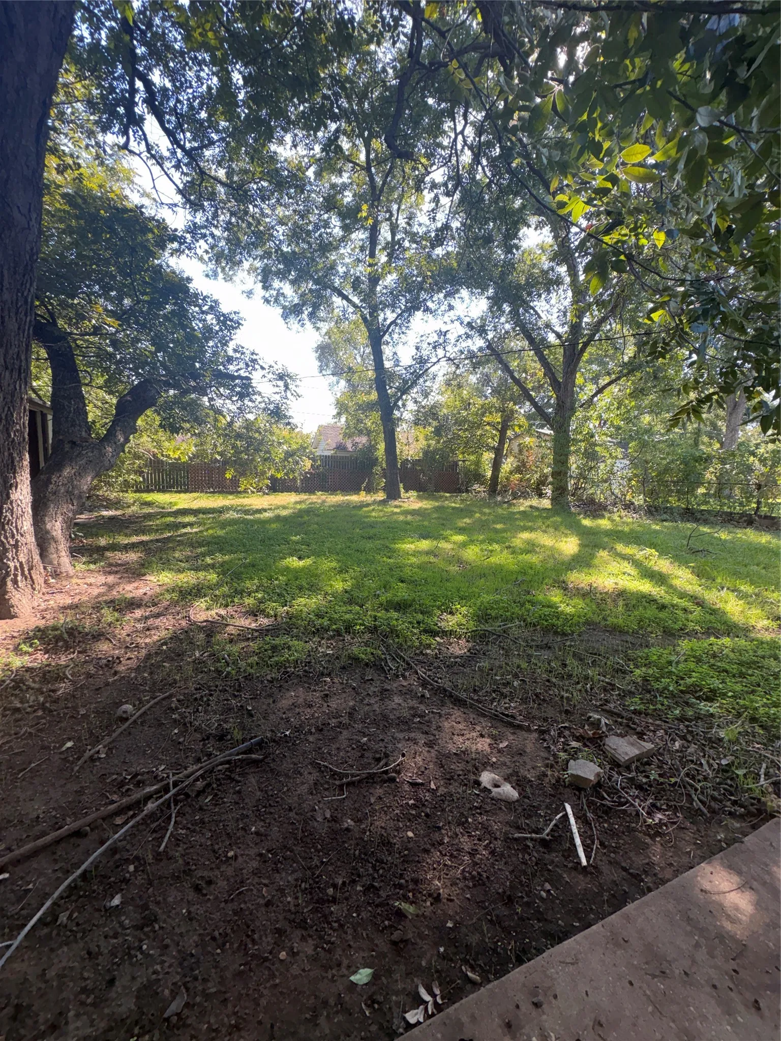 Single Family Residence For Sale in Tarrant County , 7608 Evergreen Road, Richland Hills, Texas 76118, 4 Bedroom, 2 Bathroom, 2 Garage spaces, 1,529 Sqft, built in 1960, mls#21410512, Real Estate Agent in Richland Hills, Homes For Sale in Tarrant county, Homes For Sale in Richland Hills, Realtor in Richland Hills Texas, Real Estate Brokerage Independent Realty Texas, Luminita Cordes Realtor