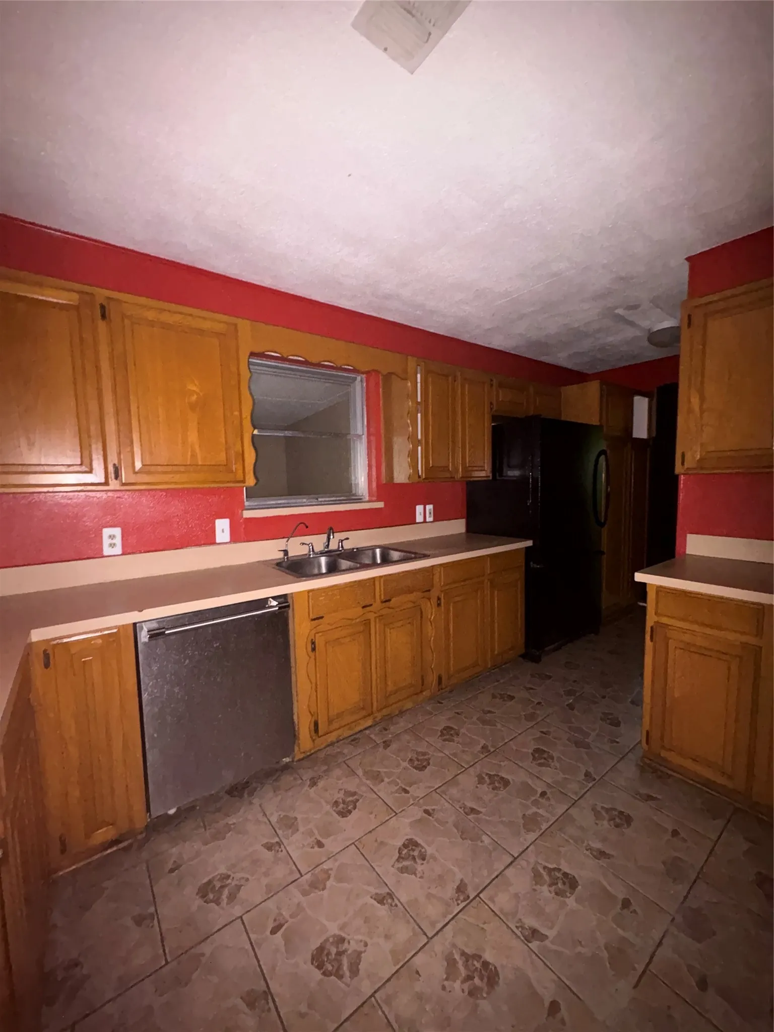 Single Family Residence For Sale in Tarrant County , 7608 Evergreen Road, Richland Hills, Texas 76118, 4 Bedroom, 2 Bathroom, 2 Garage spaces, 1,529 Sqft, built in 1960, mls#21410512, Real Estate Agent in Richland Hills, Homes For Sale in Tarrant county, Homes For Sale in Richland Hills, Realtor in Richland Hills Texas, Real Estate Brokerage Independent Realty Texas, Luminita Cordes Realtor