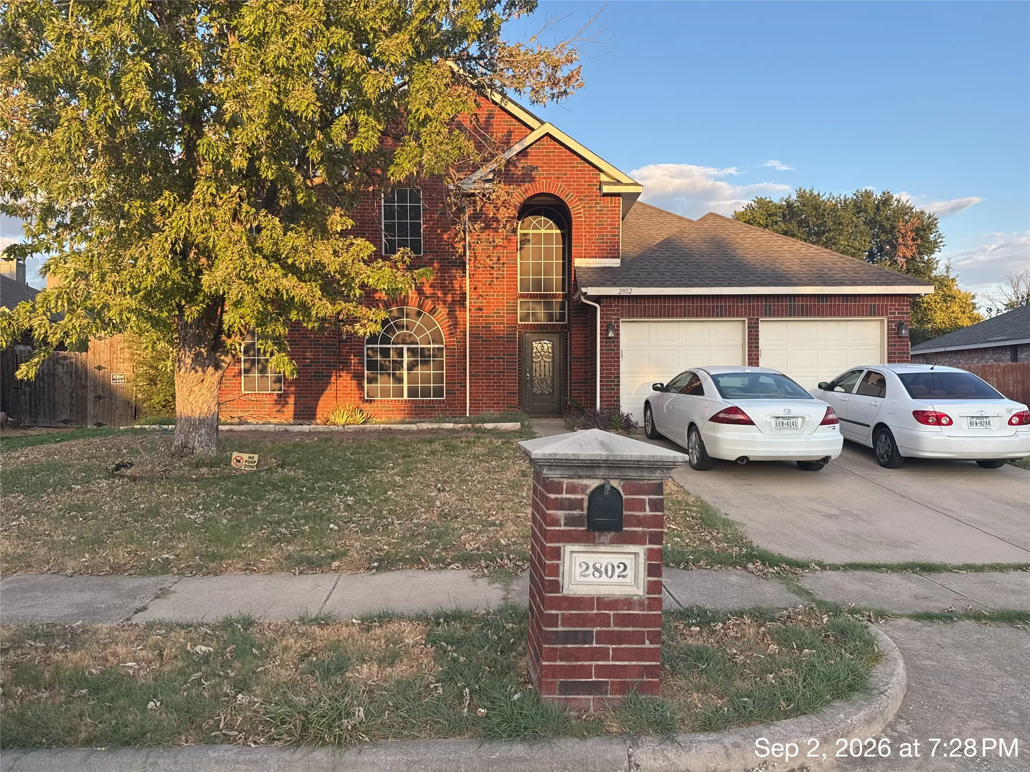 Single Family Residence For Sale in Denton County , 2802 Hollis Drive, Corinth, Texas 76210, 4 Bedroom, 3 Bathroom, 2 Garage spaces, 2,348 Sqft, built in 1998, mls#21411859, Real Estate Agent in Corinth, Homes For Sale in Denton county, Homes For Sale in Corinth, Realtor in Corinth Texas, Real Estate Brokerage Independent Realty Texas, Luminita Cordes Realtor