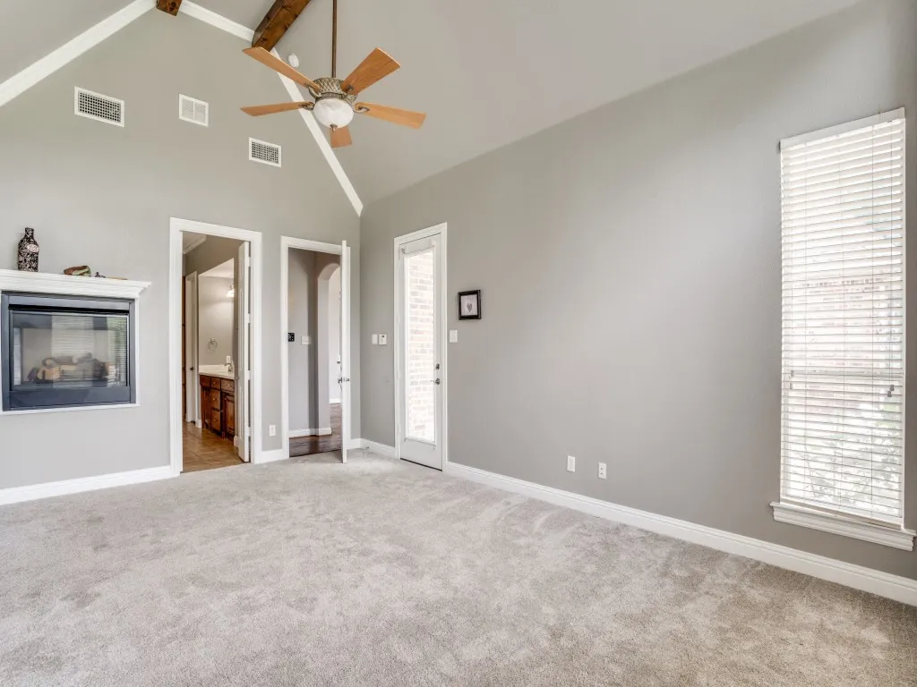 Primary Bed with 2-way Fireplace
