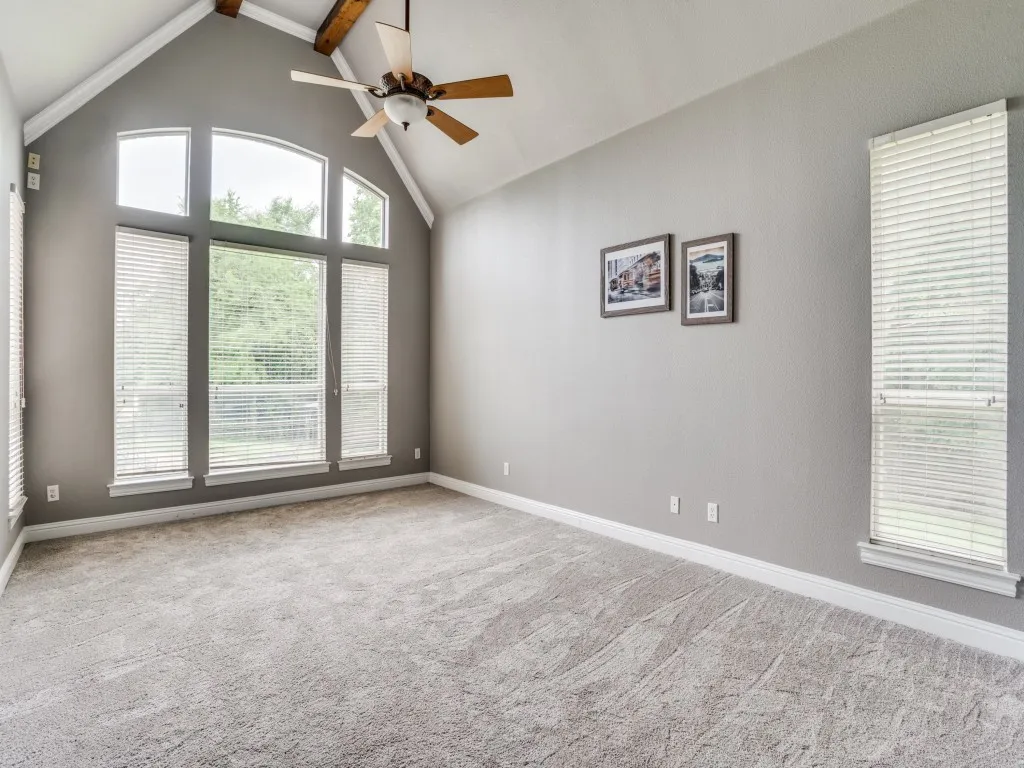 Primary bed with vaulted Ceiling