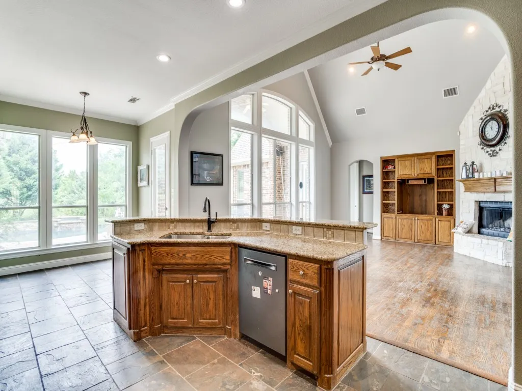Breakfast Bar