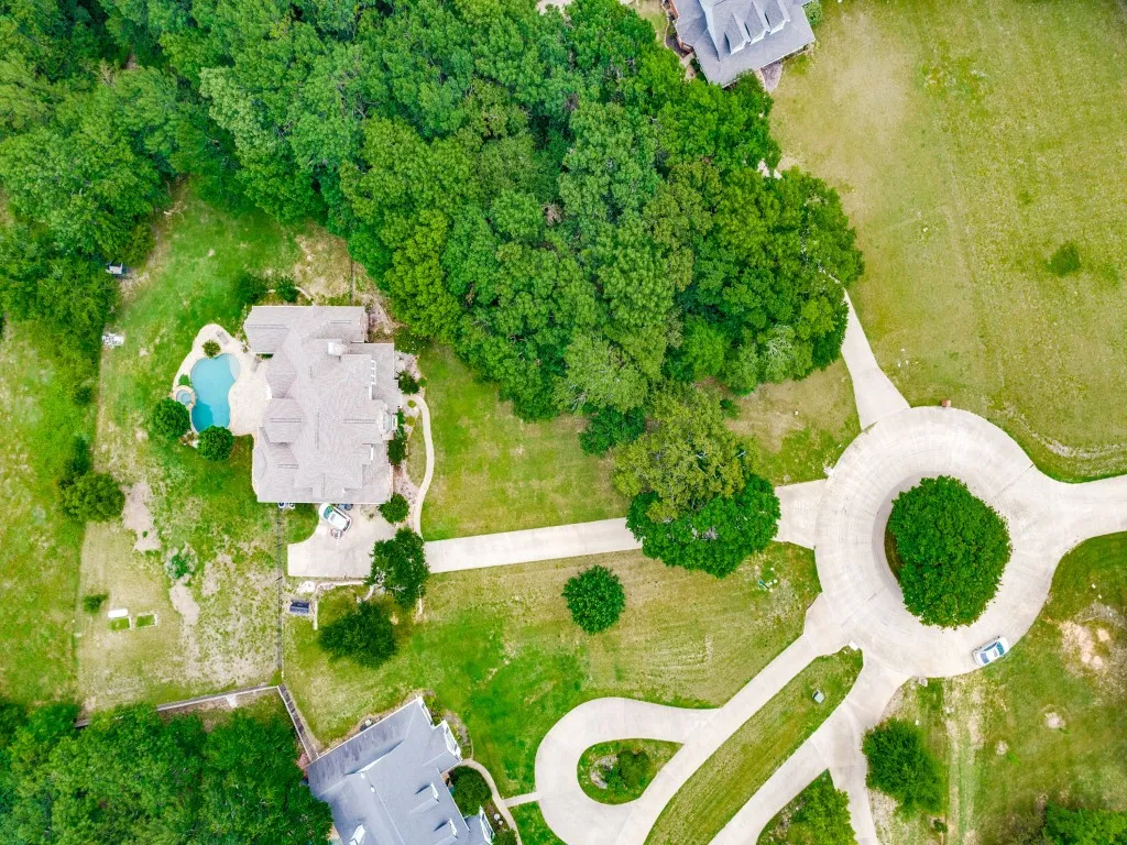 Cul-de-sac Lot