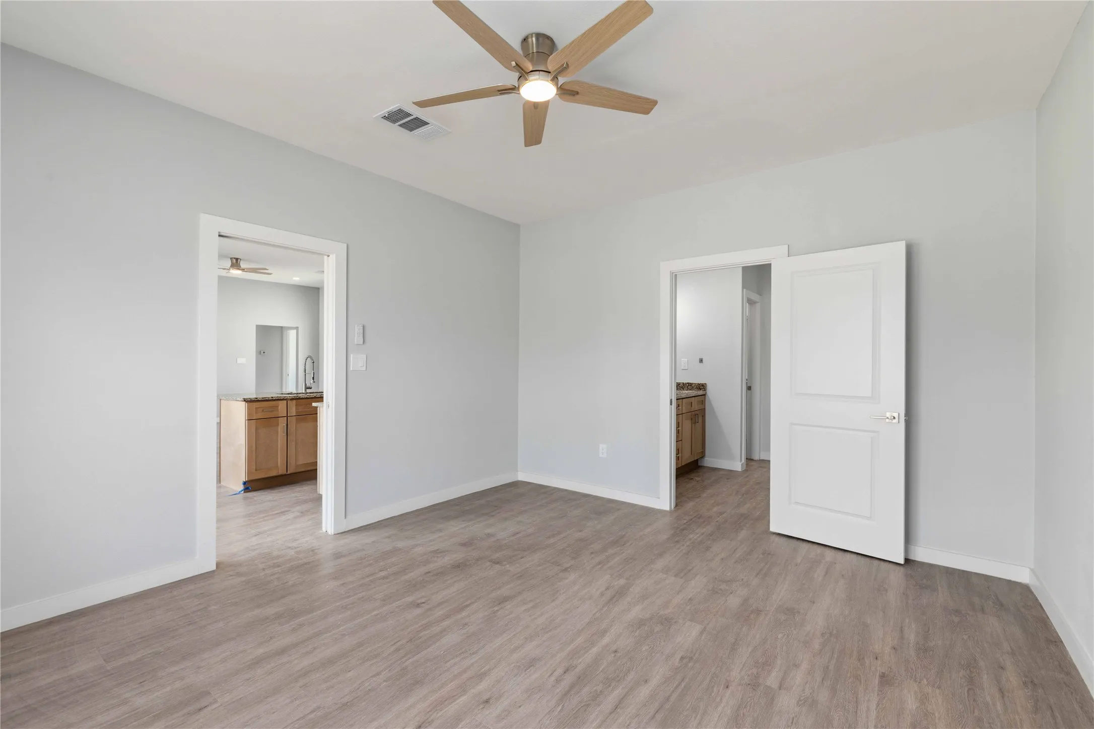 Single Family Residence For Sale in Brown County , 2204 Brooke Lane, Brownwood, Texas 76801, 3 Bedroom, 2 Bathroom, 2 Garage spaces, 1,368 Sqft, built in 2026, mls#21411867, Real Estate Agent in Brownwood, Homes For Sale in Brown county, Homes For Sale in Brownwood, Realtor in Brownwood Texas, Real Estate Brokerage Independent Realty Texas, Luminita Cordes Realtor