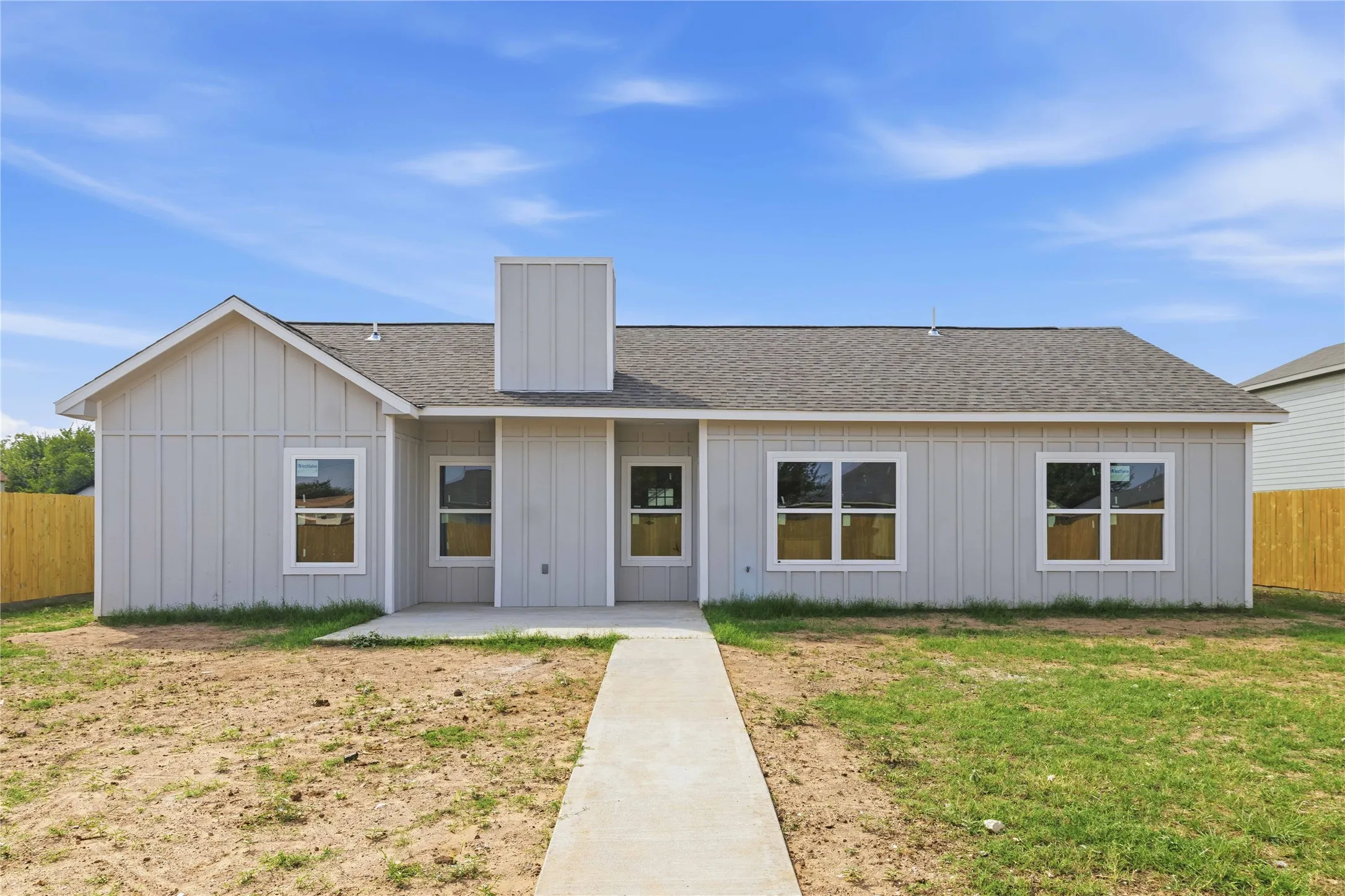 Single Family Residence For Sale in Brown County , 2204 Brooke Lane, Brownwood, Texas 76801, 3 Bedroom, 2 Bathroom, 2 Garage spaces, 1,368 Sqft, built in 2026, mls#21411867, Real Estate Agent in Brownwood, Homes For Sale in Brown county, Homes For Sale in Brownwood, Realtor in Brownwood Texas, Real Estate Brokerage Independent Realty Texas, Luminita Cordes Realtor