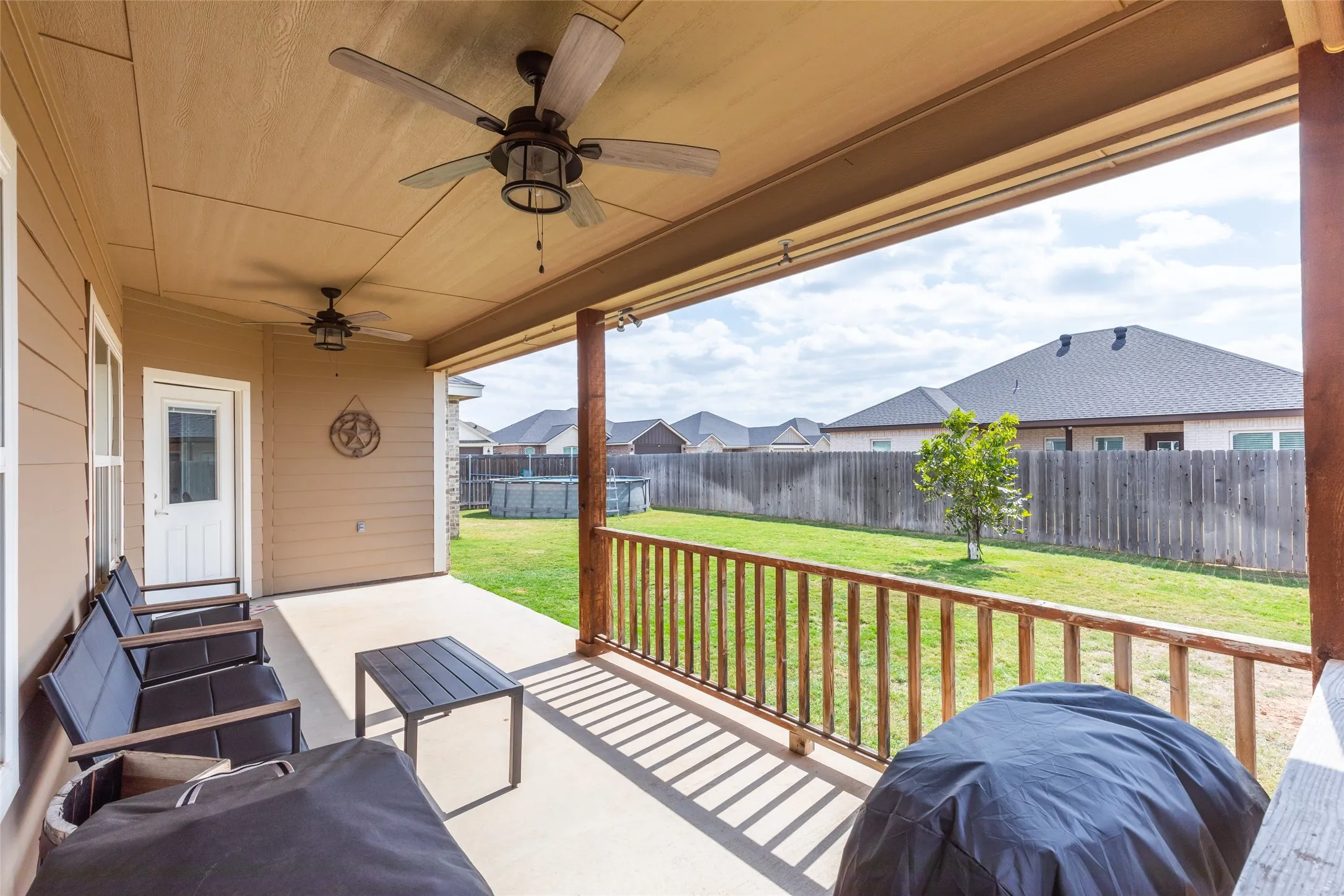 Single Family Residence For Sale in Taylor County , 249 Carriage Hills Parkway, Abilene, Texas 79602, 4 Bedroom, 2 Bathroom, 3 Garage spaces, 1,688 Sqft, built in 2019, mls#21410981, Real Estate Agent in Abilene, Homes For Sale in Taylor county, Homes For Sale in Abilene, Realtor in Abilene Texas, Real Estate Brokerage Independent Realty Texas, Luminita Cordes Realtor