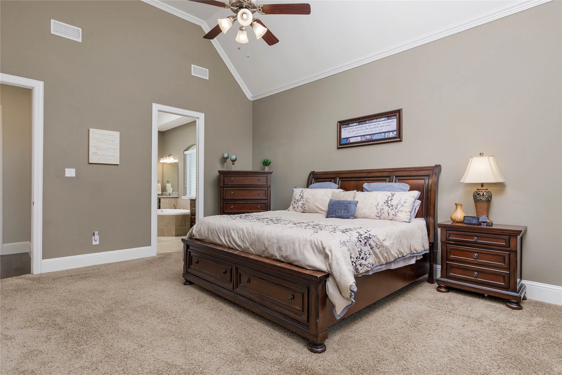 Single Family Residence For Sale in Collin County , 13888 Eleanor Avenue, Frisco, Texas 75035, 5 Bedroom, 5 Bathroom, 3 Garage spaces, 4,199 Sqft, built in 2014, mls#21411735, Real Estate Agent in Frisco, Homes For Sale in Collin county, Homes For Sale in Frisco, Realtor in Frisco Texas, Real Estate Brokerage Independent Realty Texas, Luminita Cordes Realtor