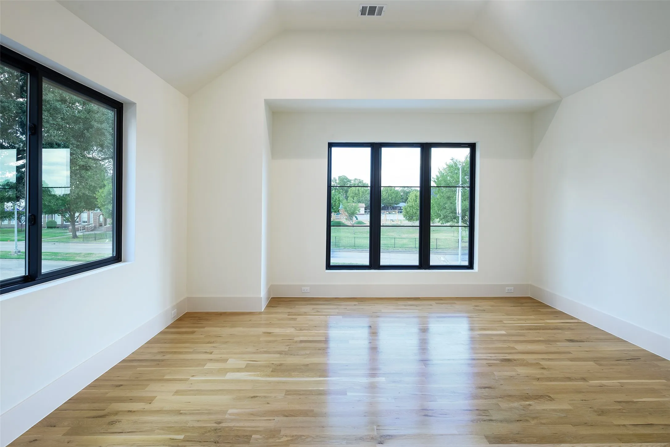 Single Family Residence For Sale in Dallas County , 6452 Walnut Hill Lane, Dallas, Texas 75230, 5 Bedroom, 7 Bathroom, 3 Garage spaces, 6,266 Sqft, built in 2026, mls#21411264, Real Estate Agent in Dallas, Homes For Sale in Dallas county, Homes For Sale in Dallas, Realtor in Dallas Texas, Real Estate Brokerage Independent Realty Texas, Luminita Cordes Realtor